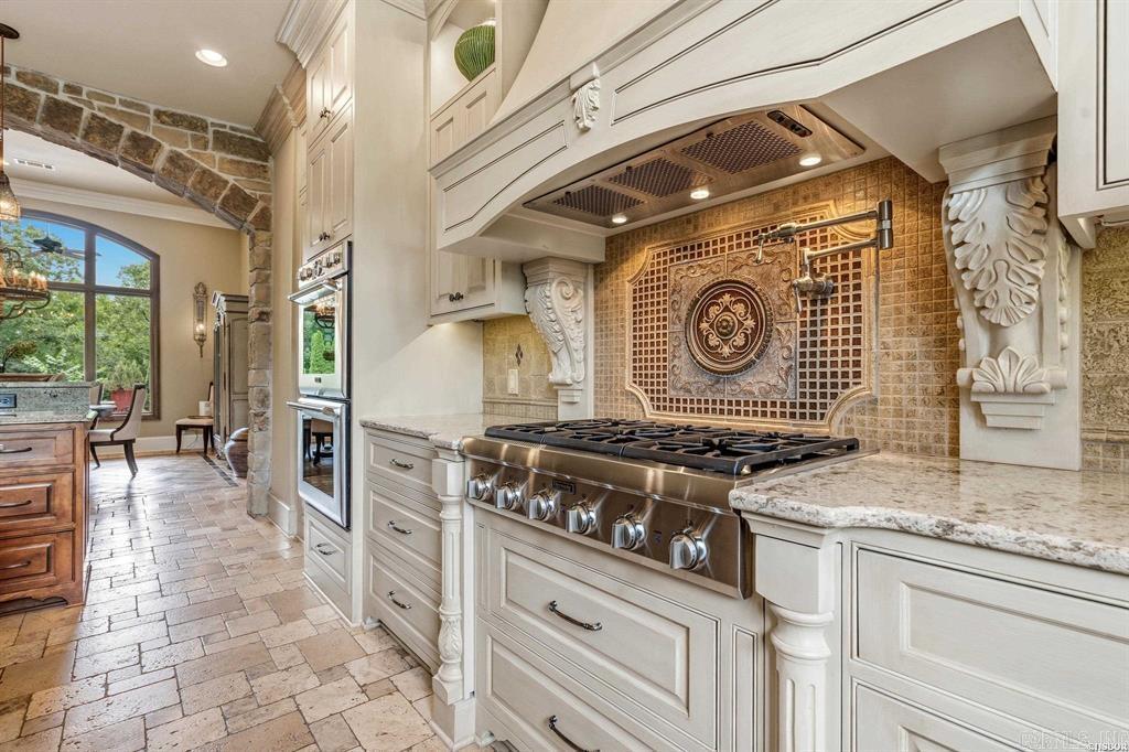 899 Rock Creek  Hot Springs, AR