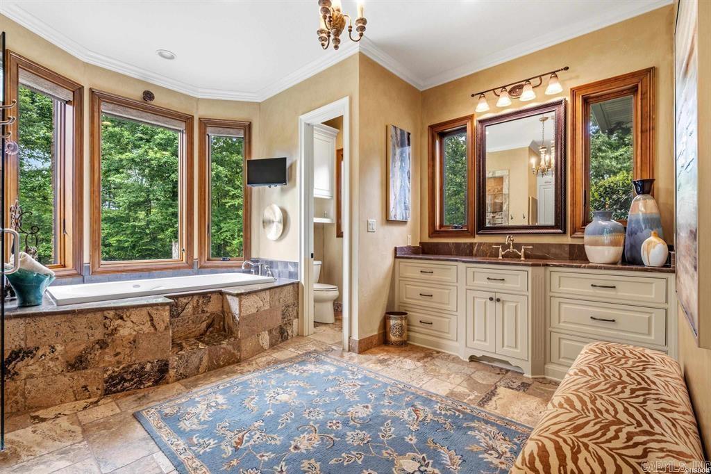 899 Rock Creek  Hot Springs, AR