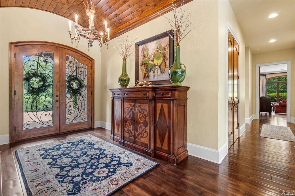 899 Rock Creek  Hot Springs, AR