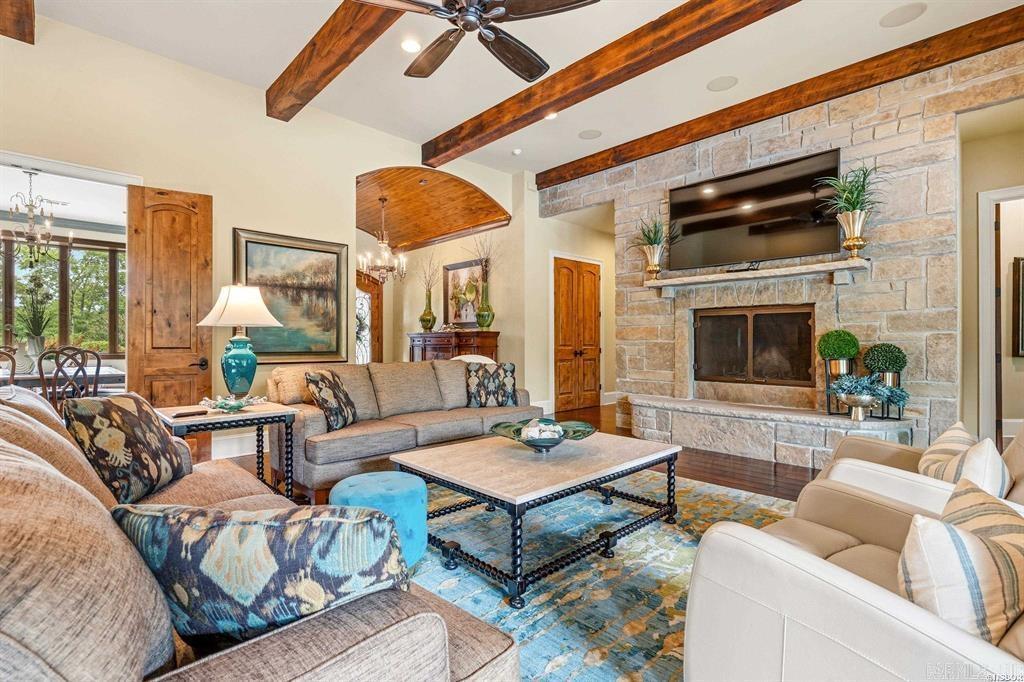 899 Rock Creek  Hot Springs, AR