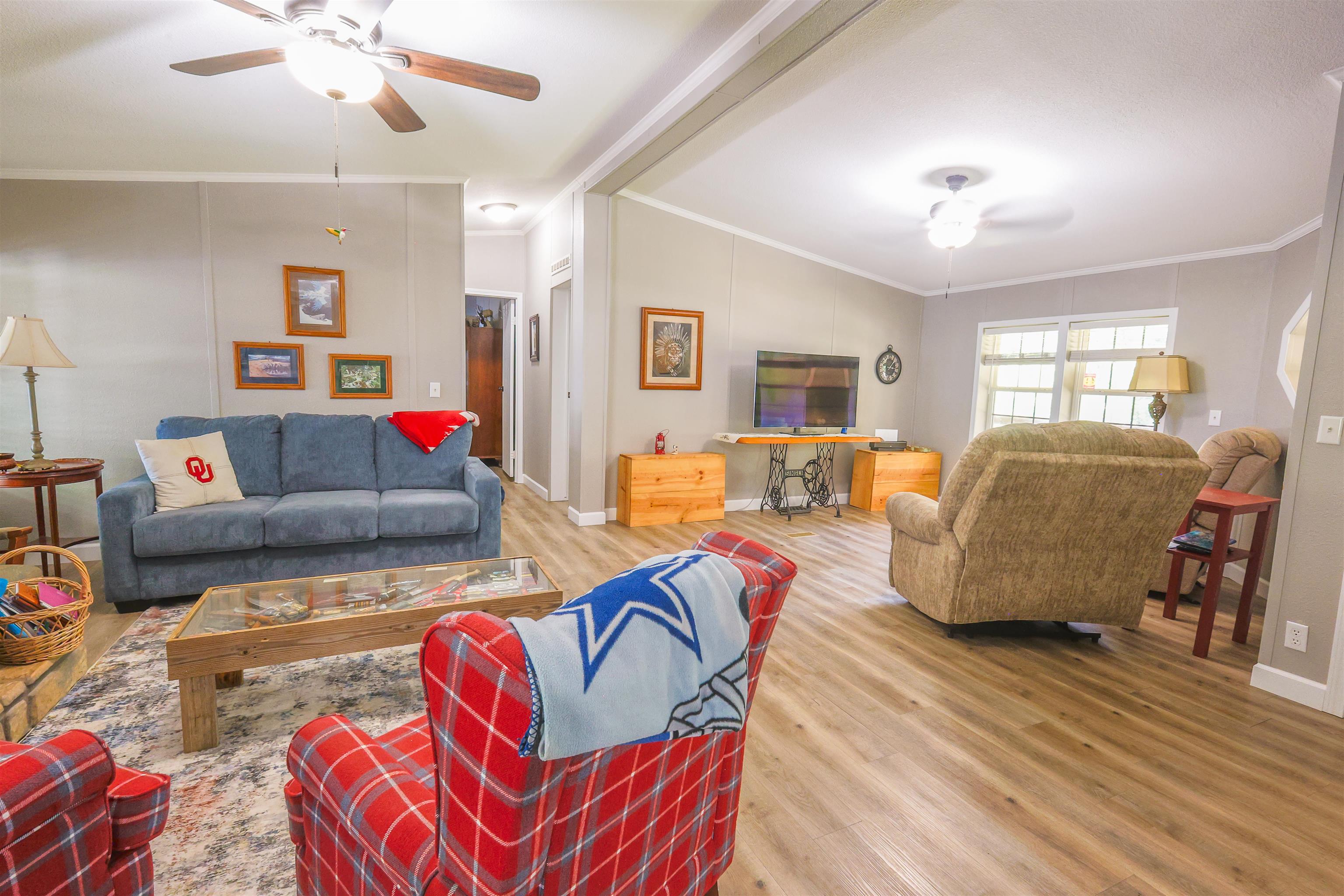6390 West Road Mount Pleasant, AR 72561