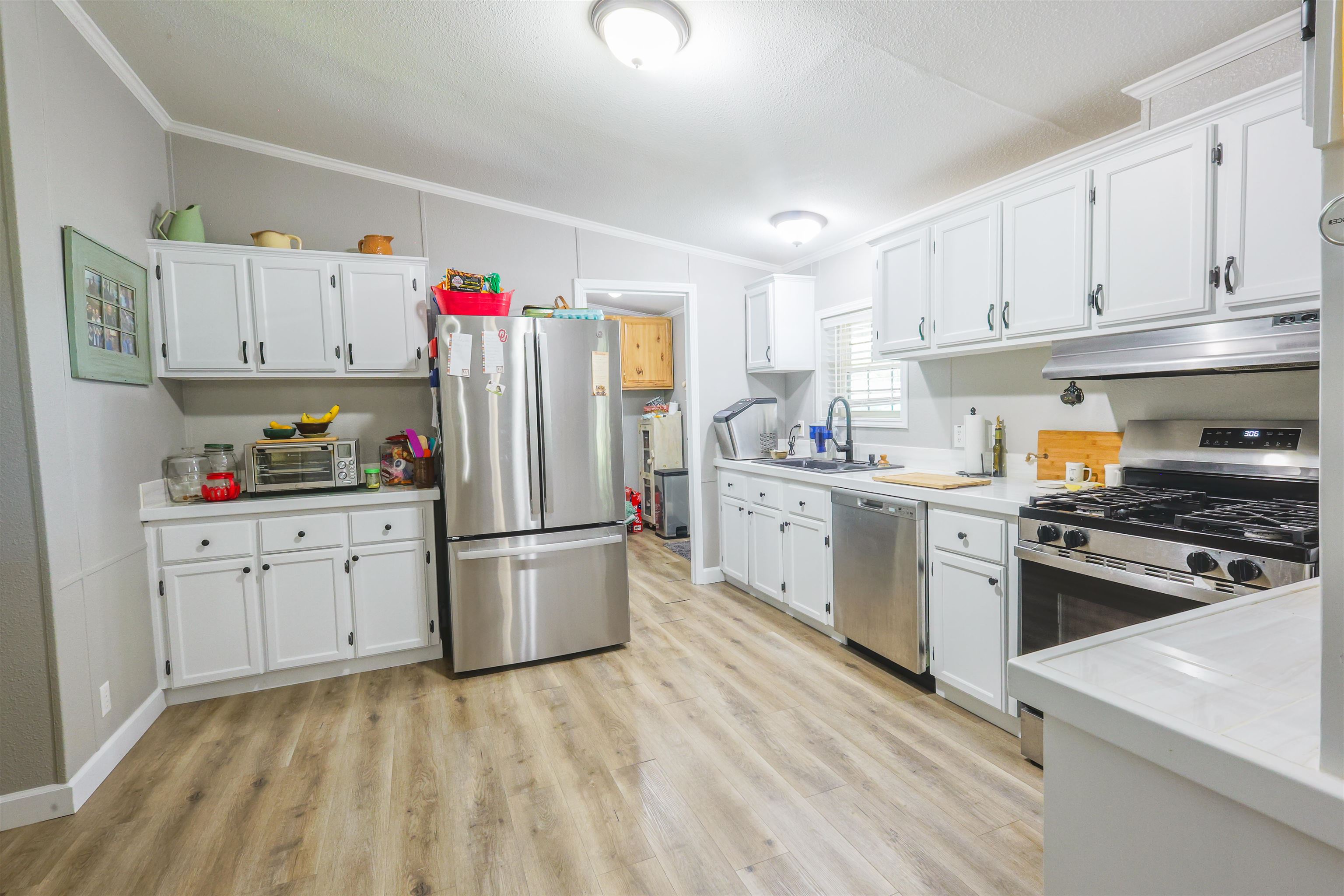 6390 West Road Mount Pleasant, AR 72561