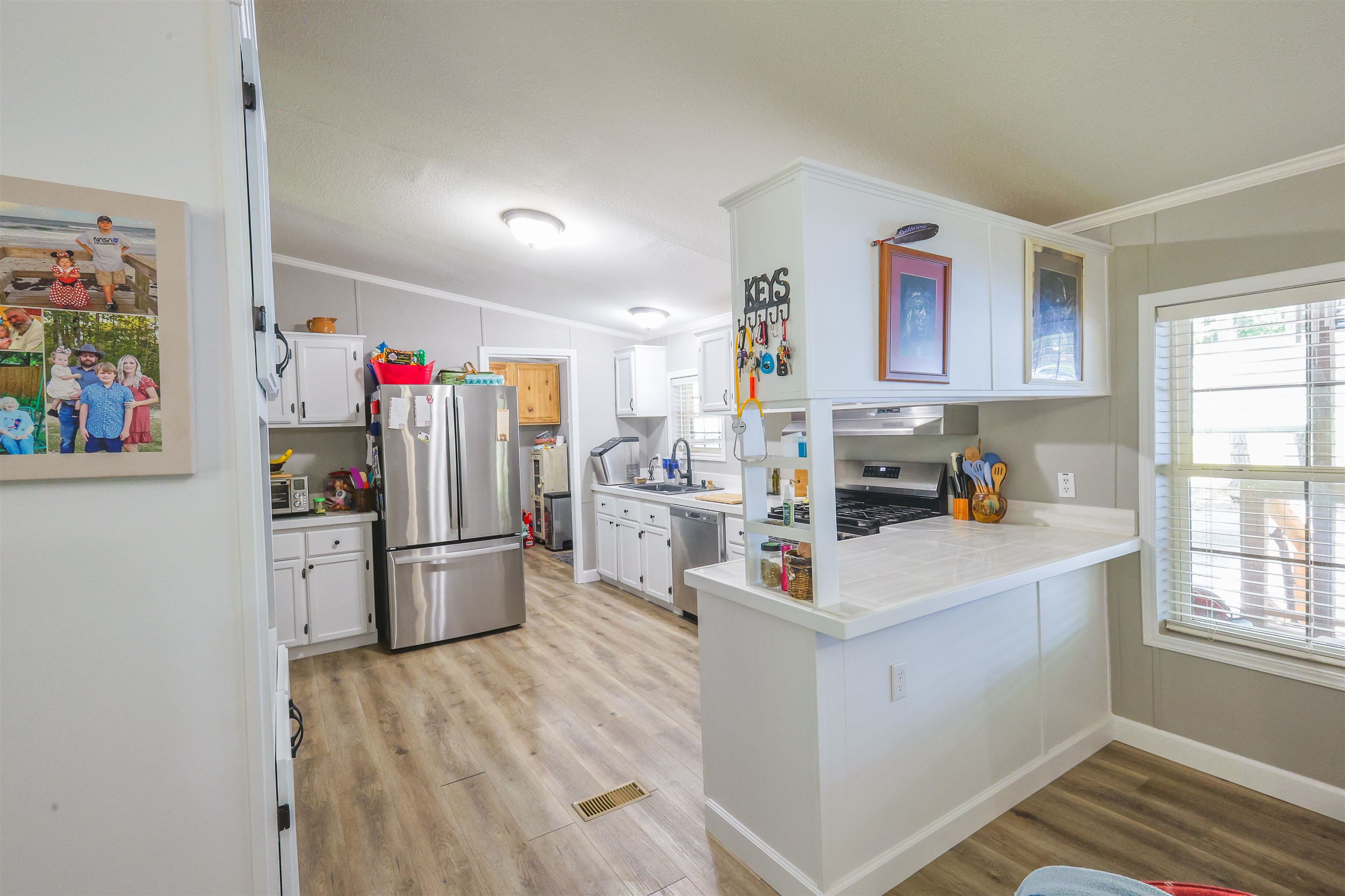 6390 West Road Mount Pleasant, AR 72561