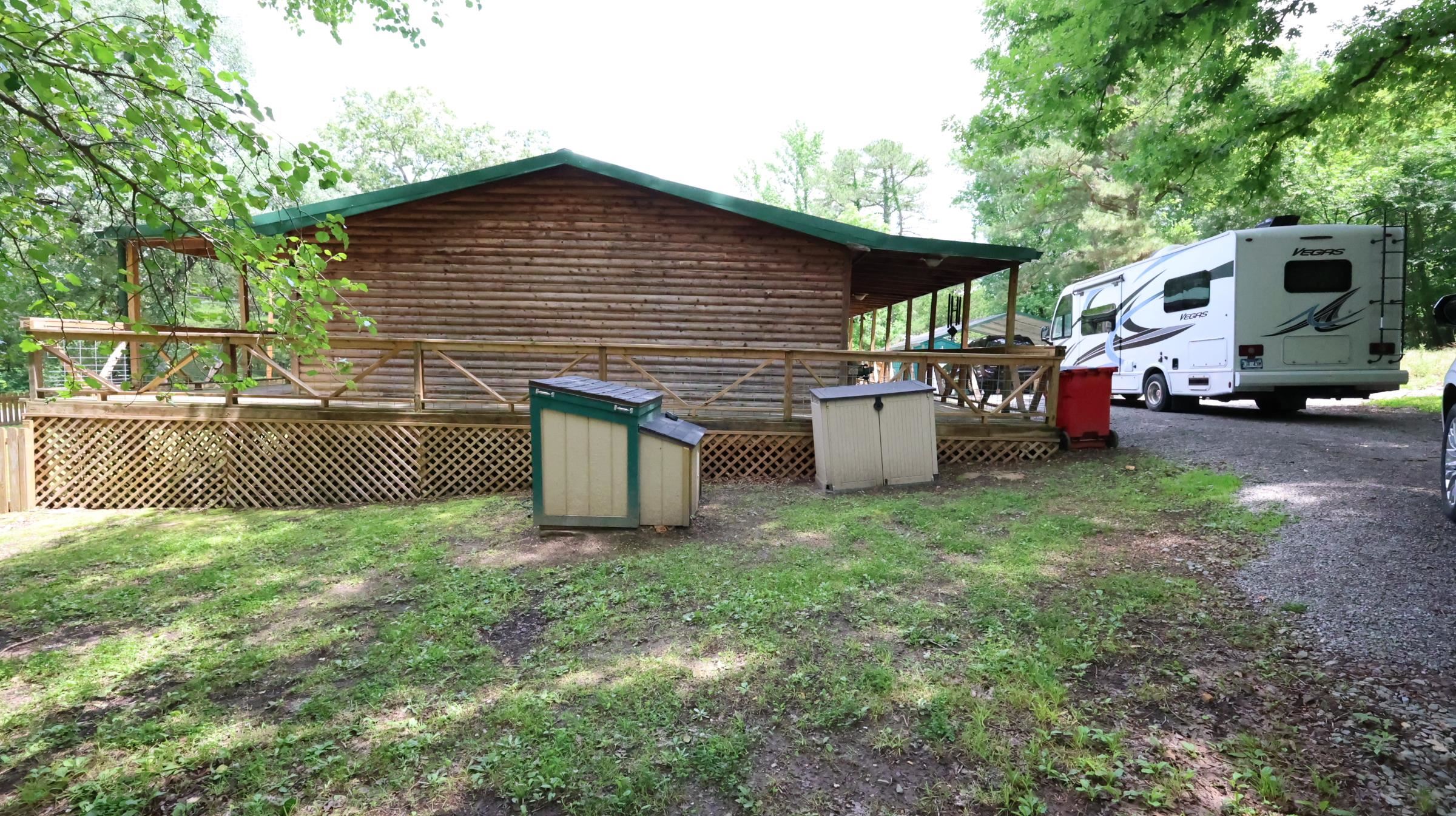 6390 West Road Mount Pleasant, AR 72561