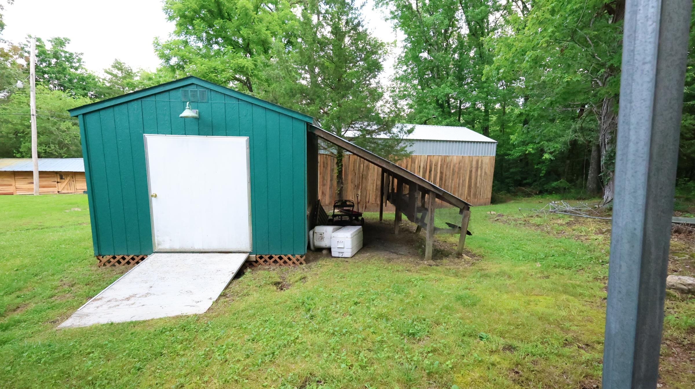 6390 West Road Mount Pleasant, AR 72561