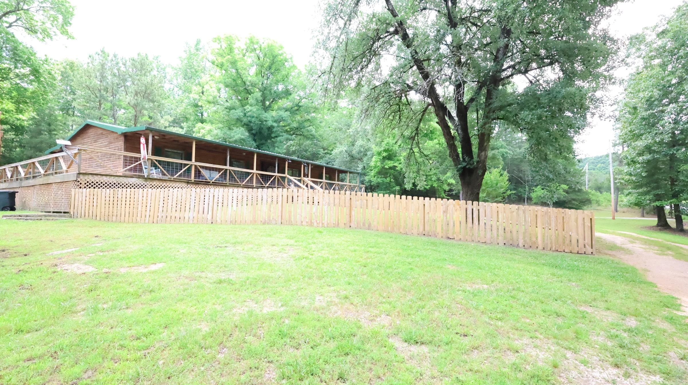 6390 West Road Mount Pleasant, AR 72561