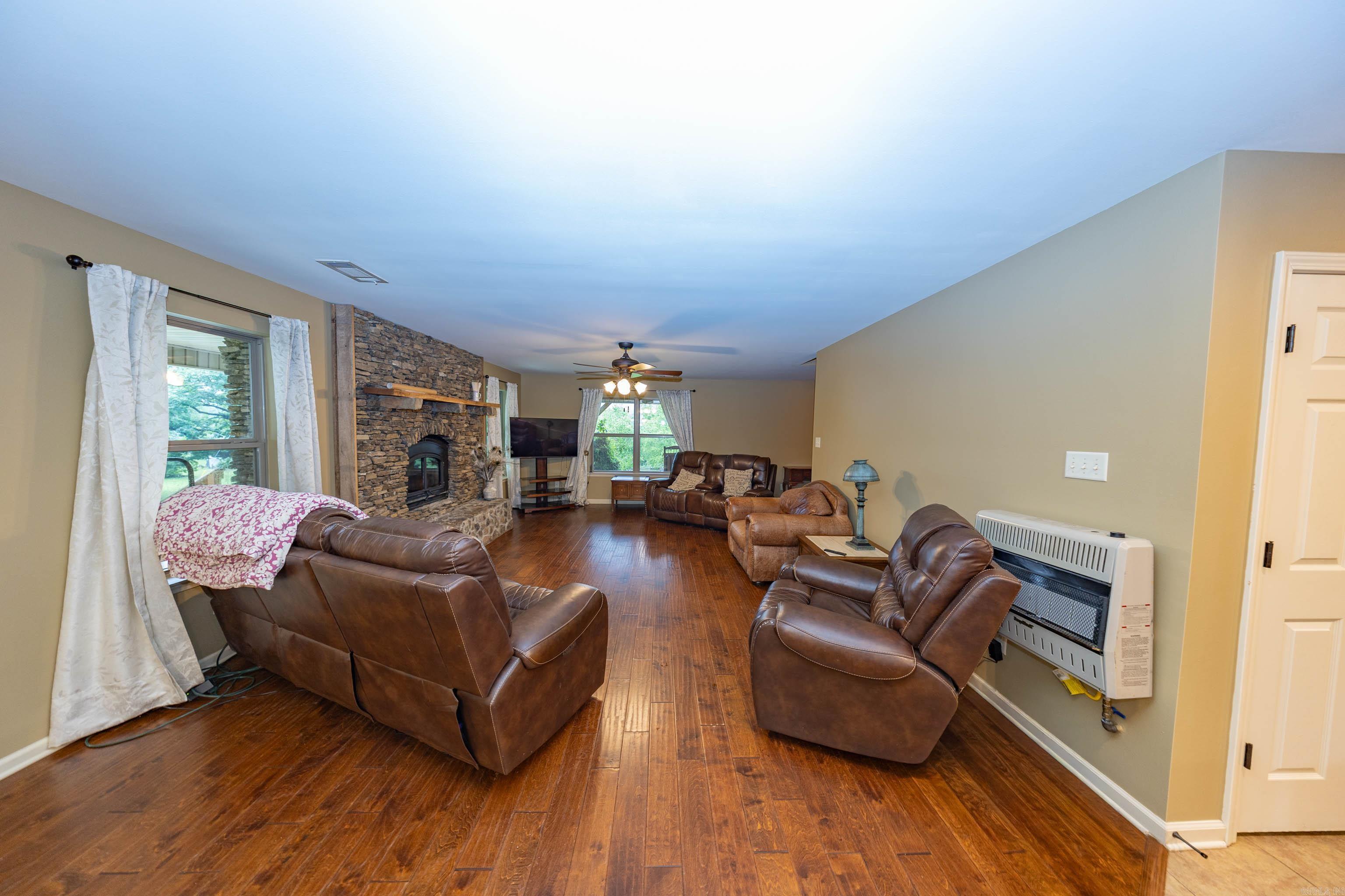 17607 Burlingame  Little Rock, AR