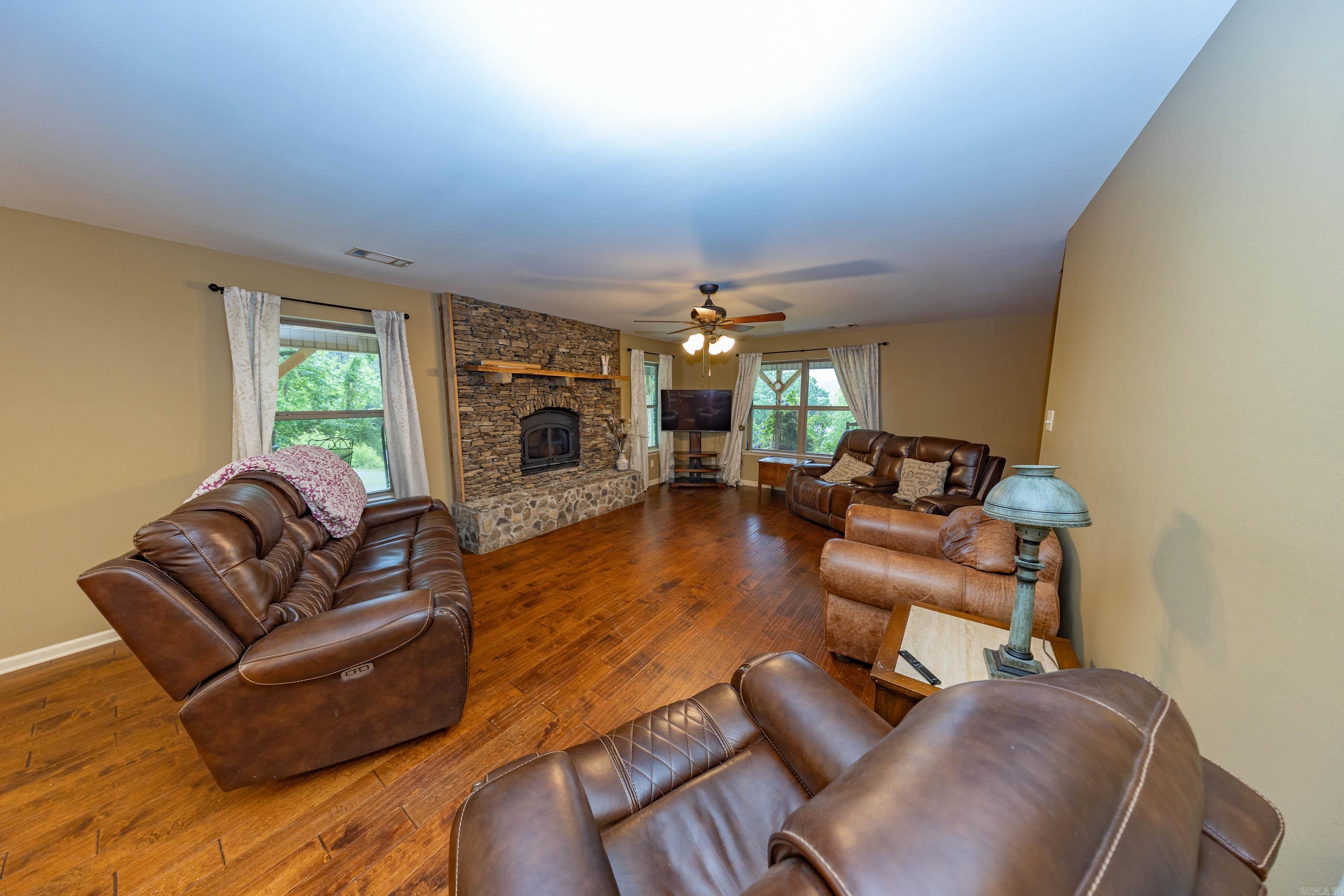 17607 Burlingame  Little Rock, AR