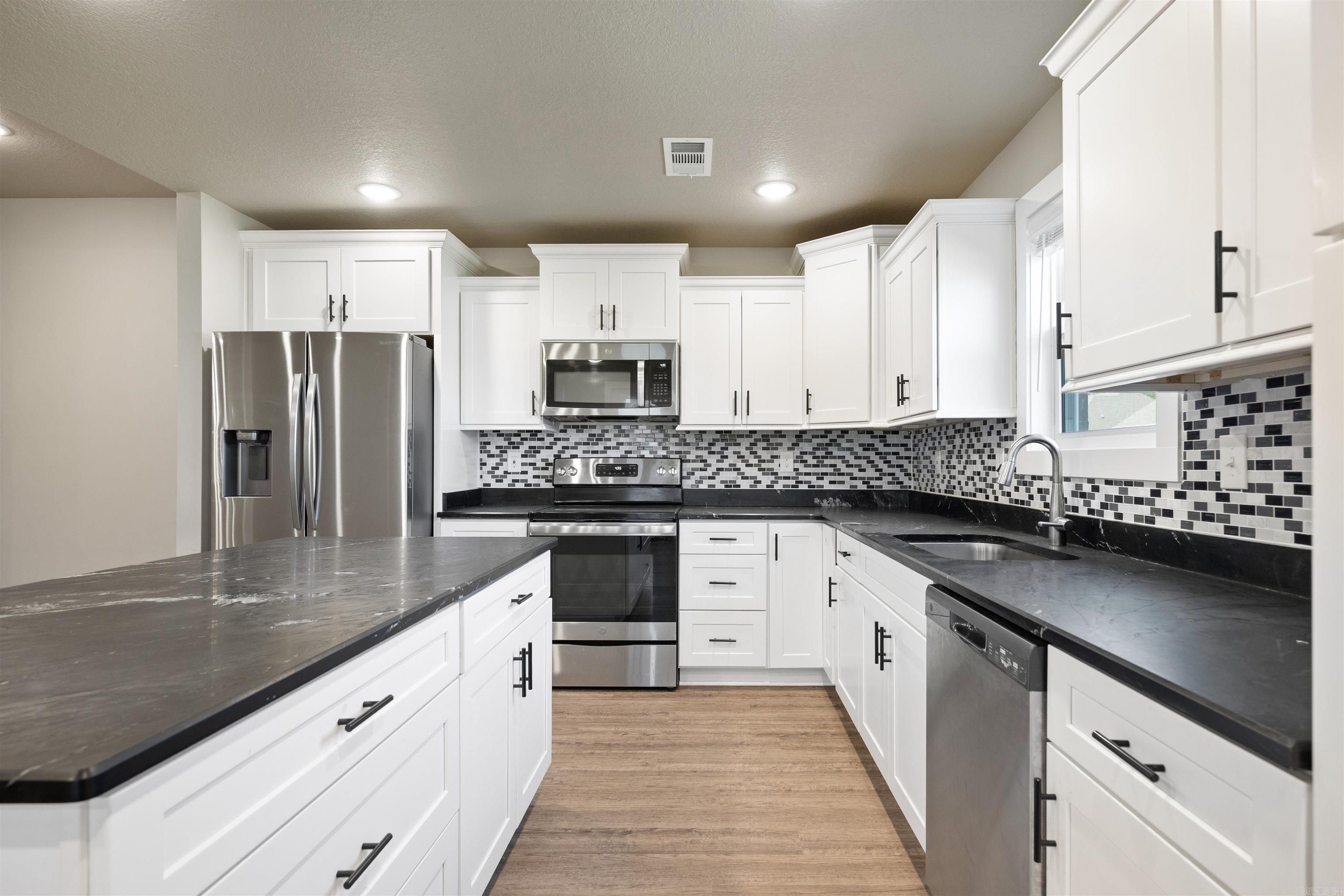 108 Delle Ln  Brookland, AR