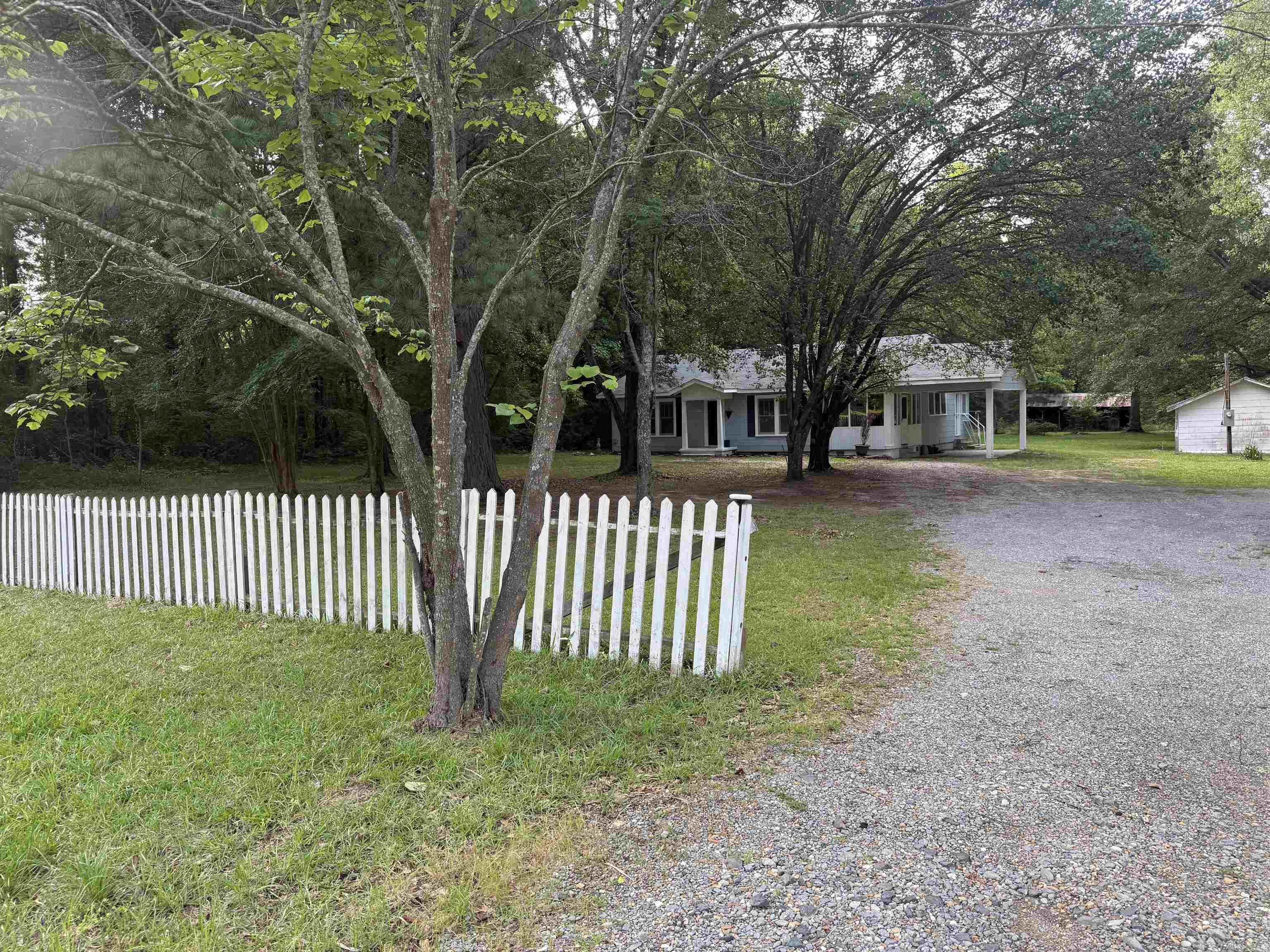 8535 Sulpher Springs  Pine Bluff, AR
