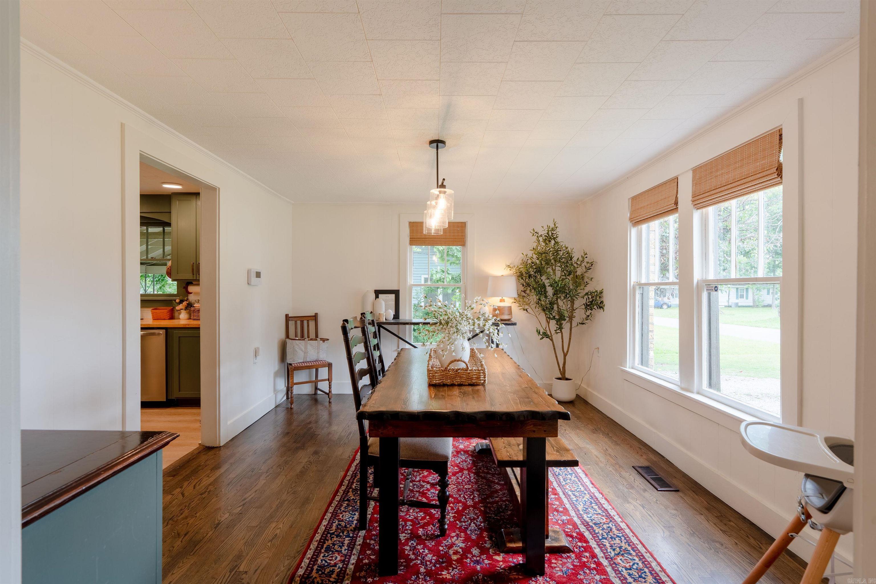 1010 W Center  Searcy, AR