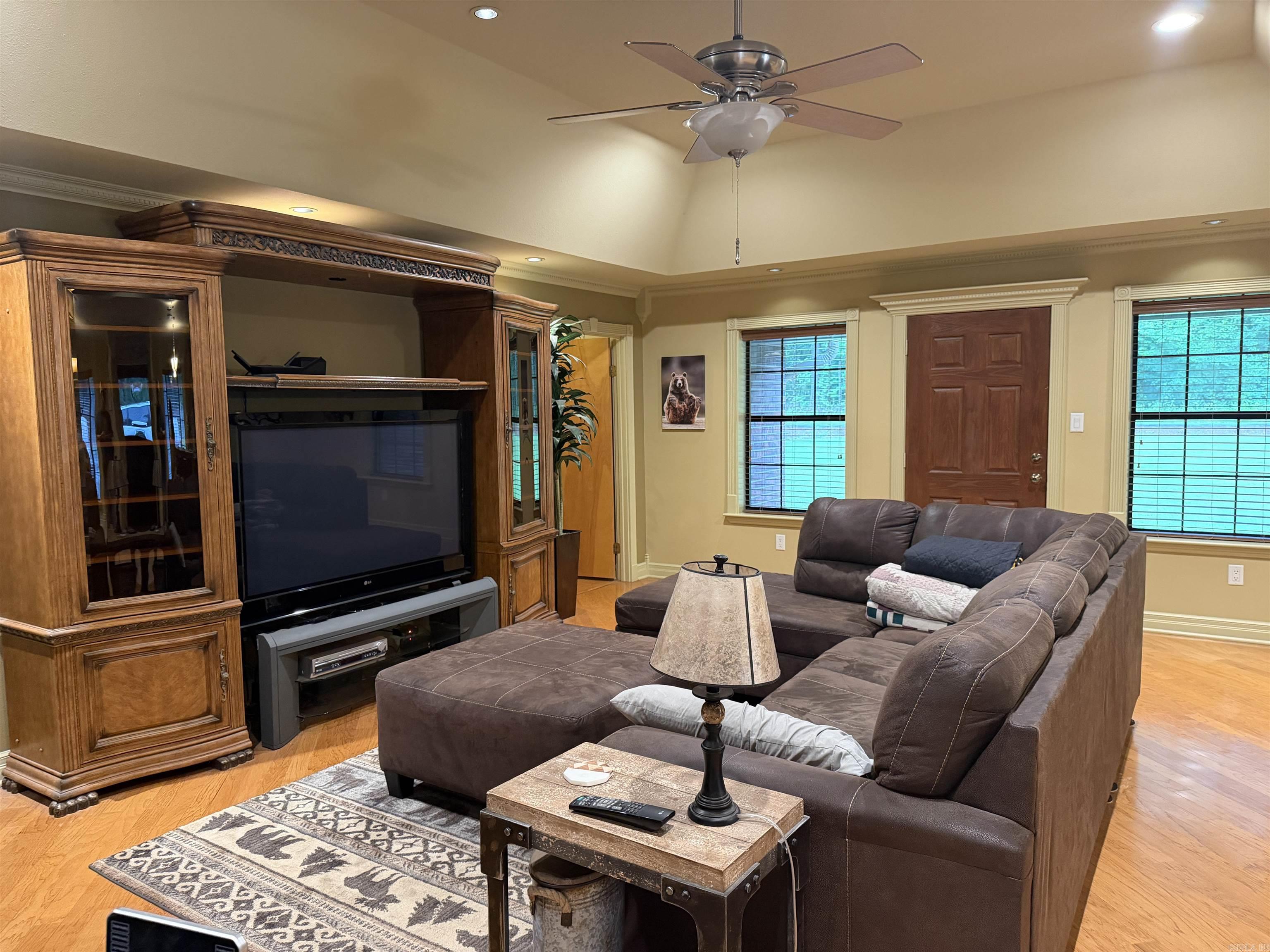 9421 Jimbert Drive  Pine Bluff, AR
