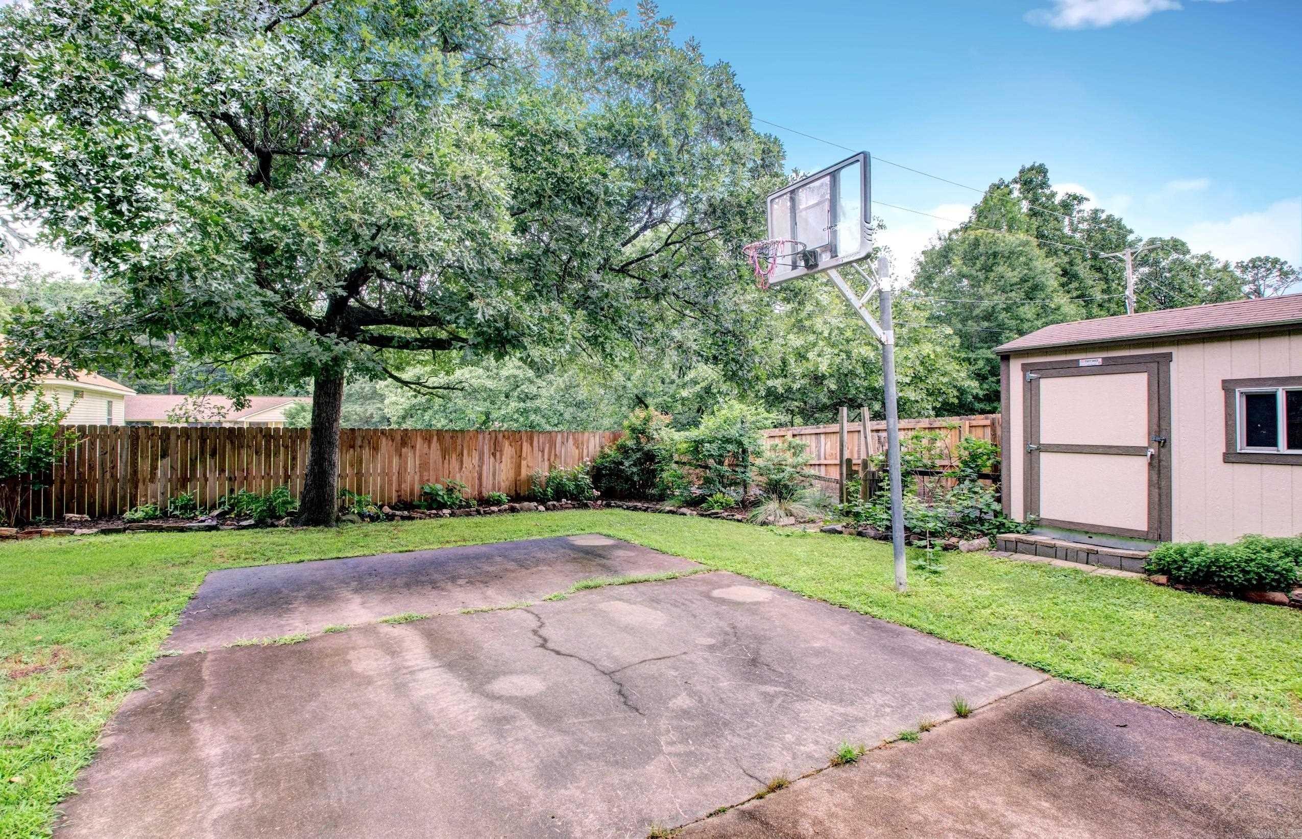 4412 Deer Park  Little Rock, AR
