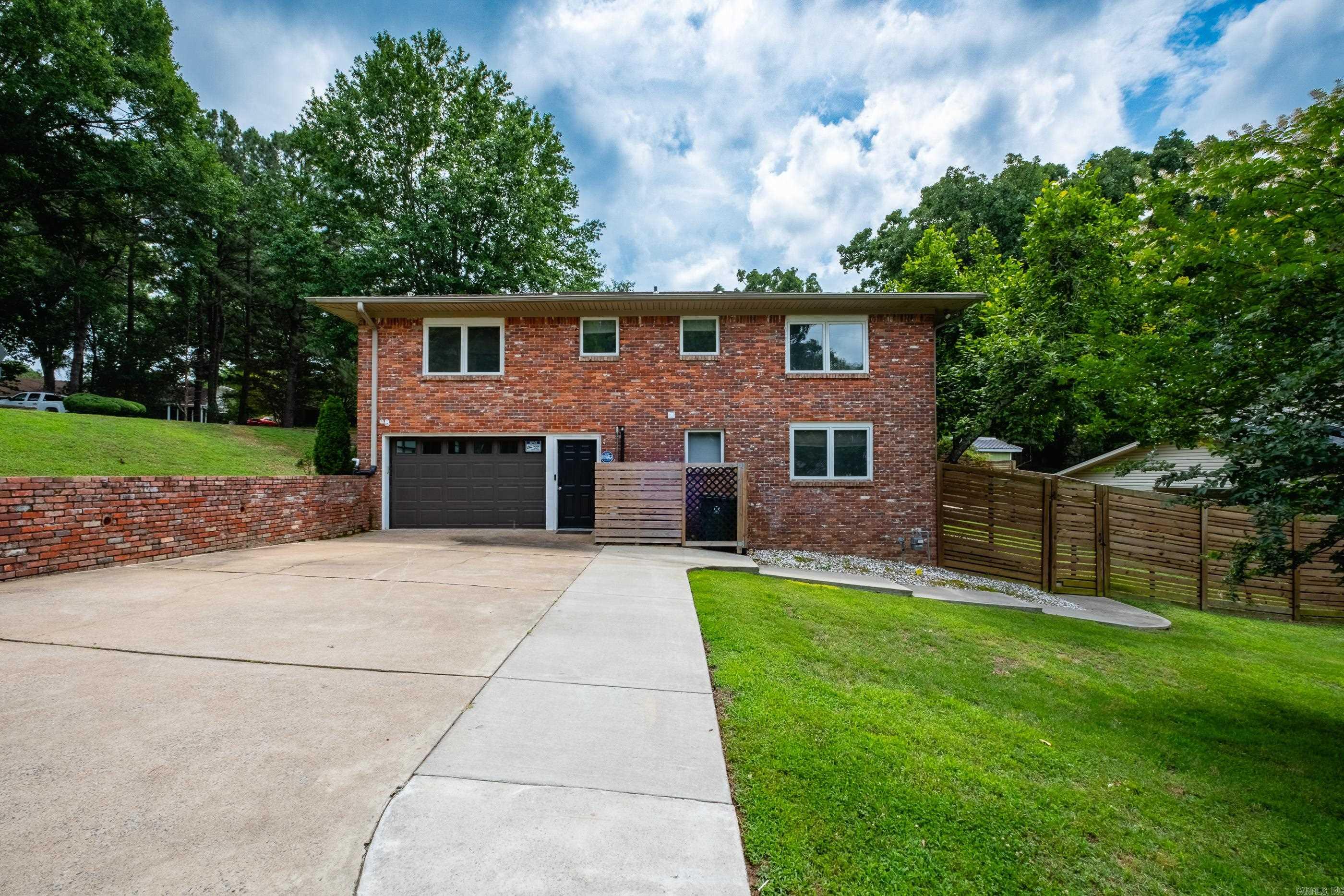 316 N Plaza  Little Rock, AR