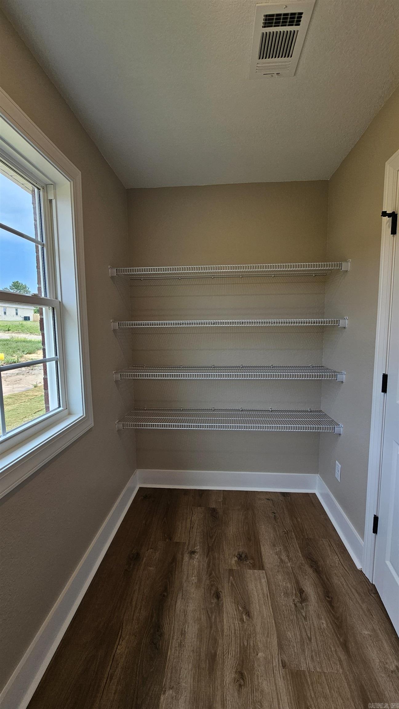 2212 S 19th  Paragould, AR