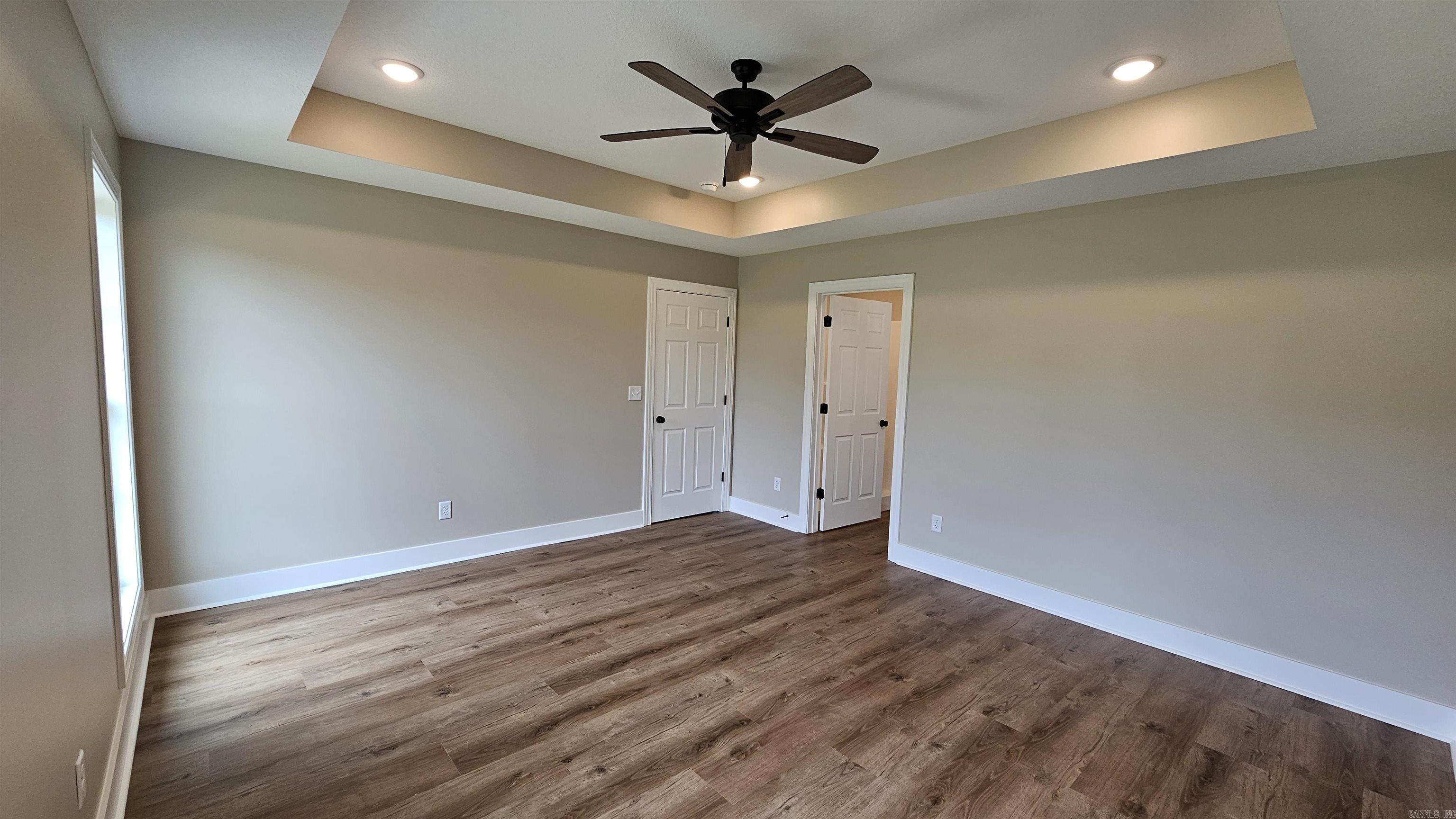 2212 S 19th  Paragould, AR