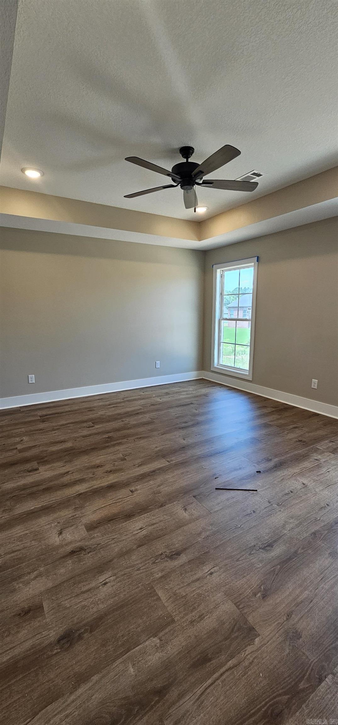 2212 S 19th  Paragould, AR