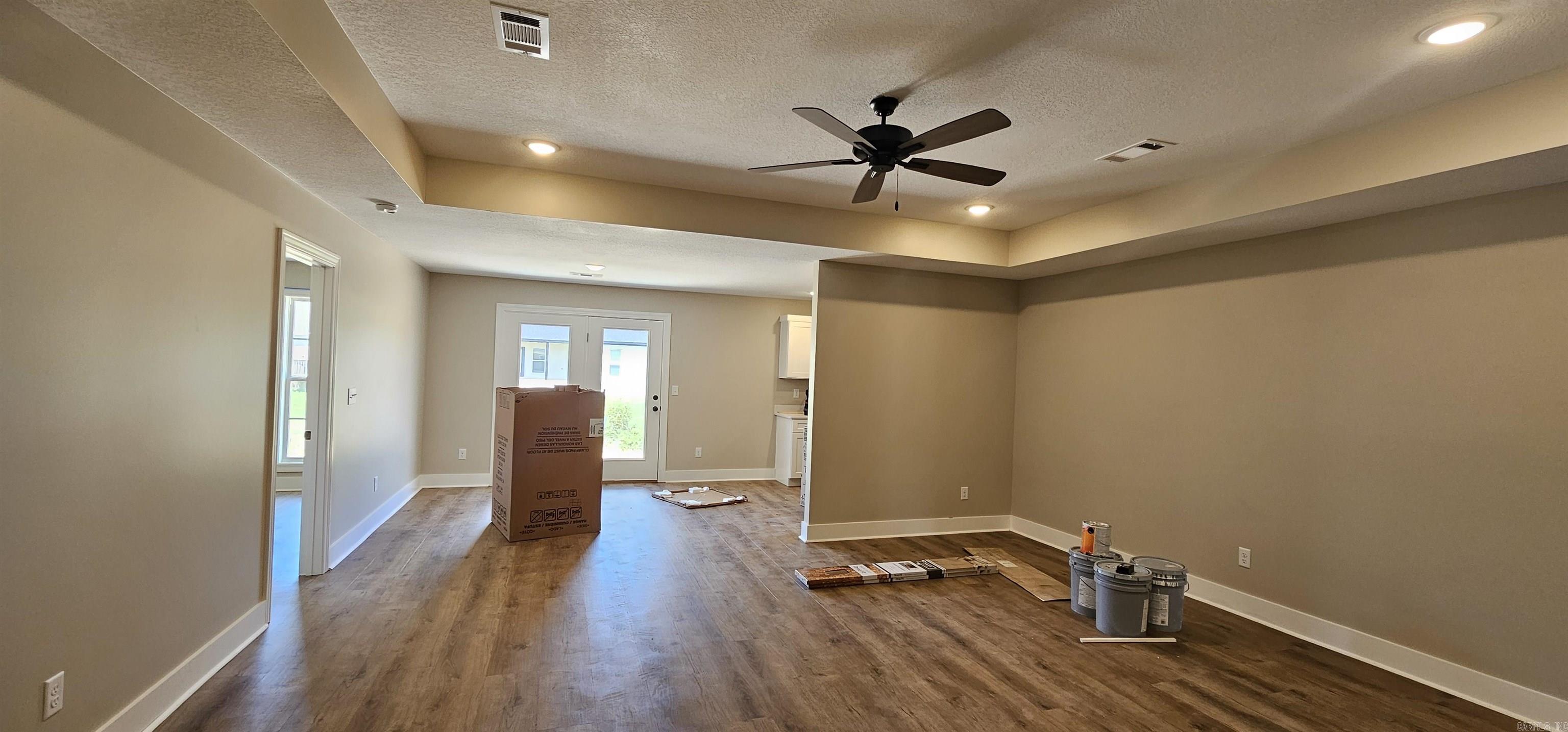 2212 S 19th  Paragould, AR