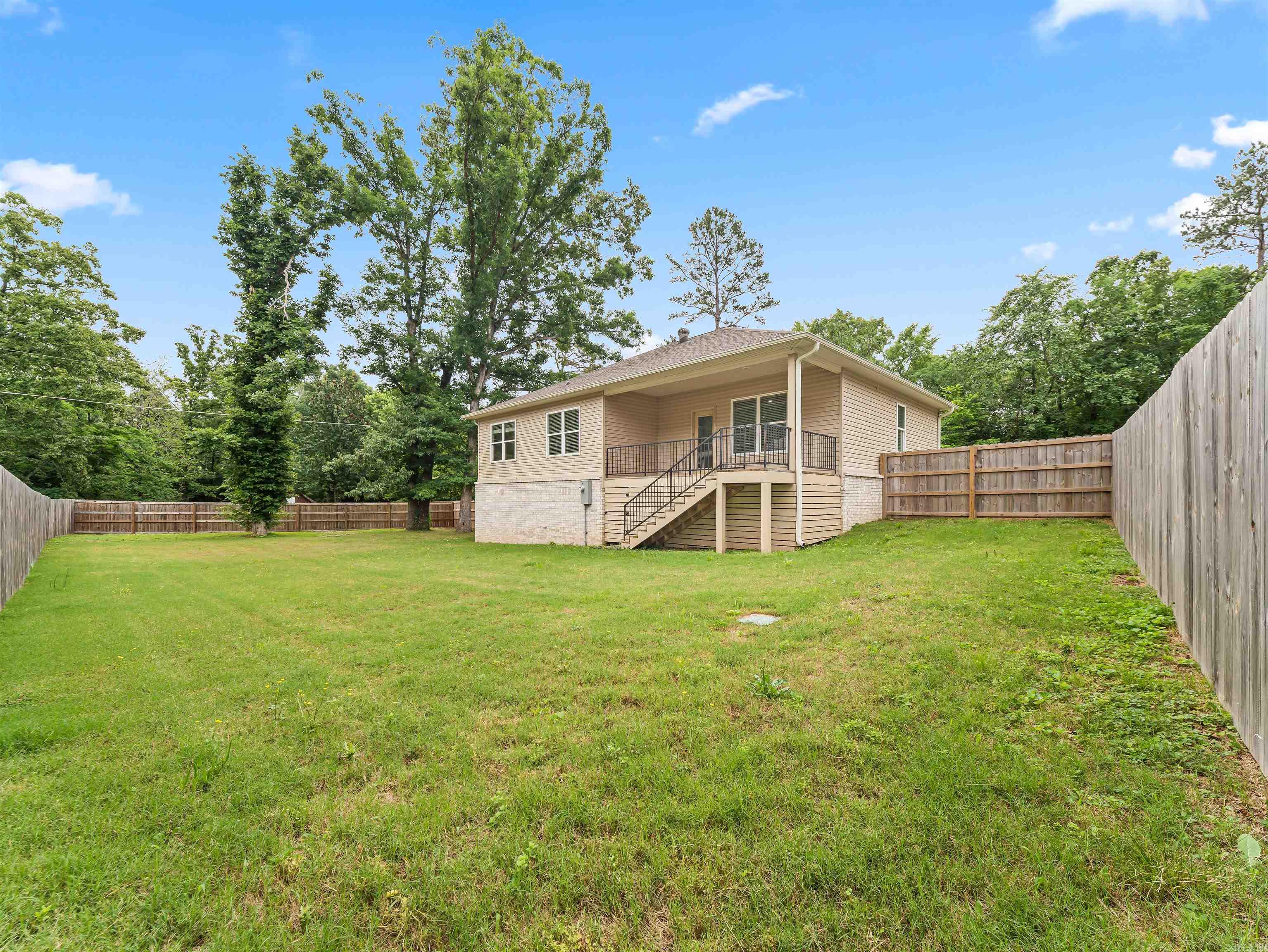 105 & 109 Pocola 102 & 106 Cheyenne Hot Springs, AR