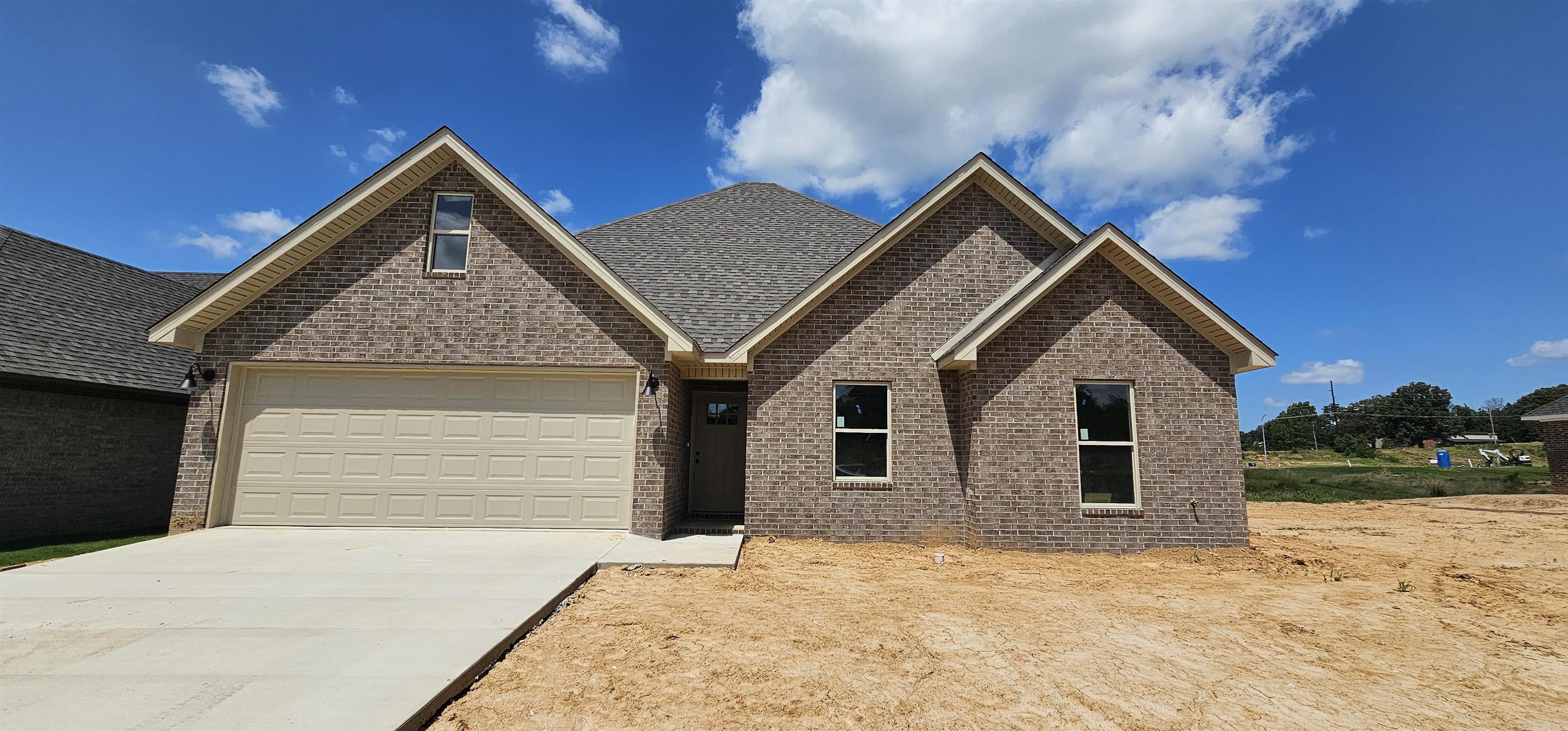 2304 S 19th  Paragould, AR