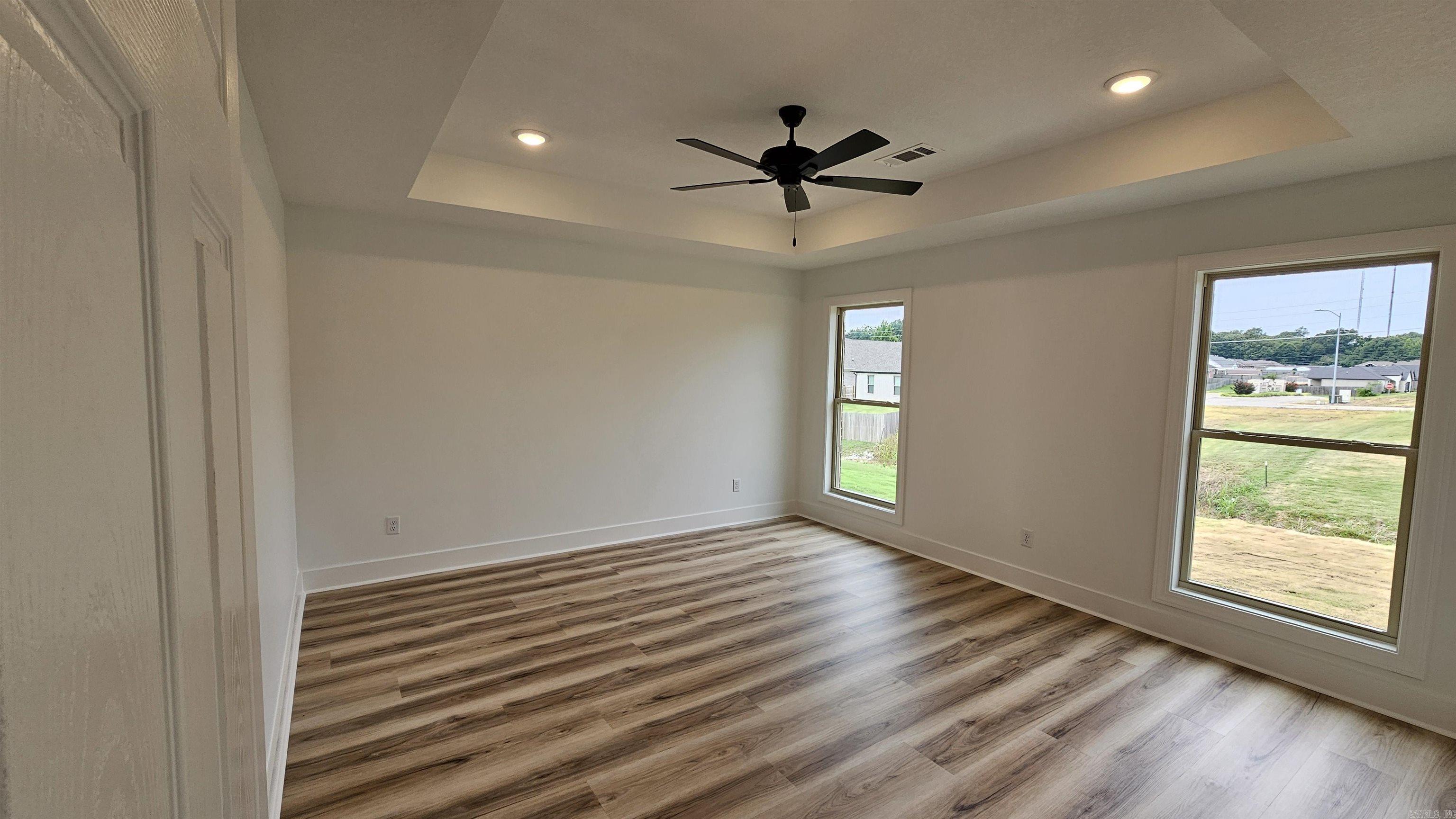 2304 S 19th  Paragould, AR