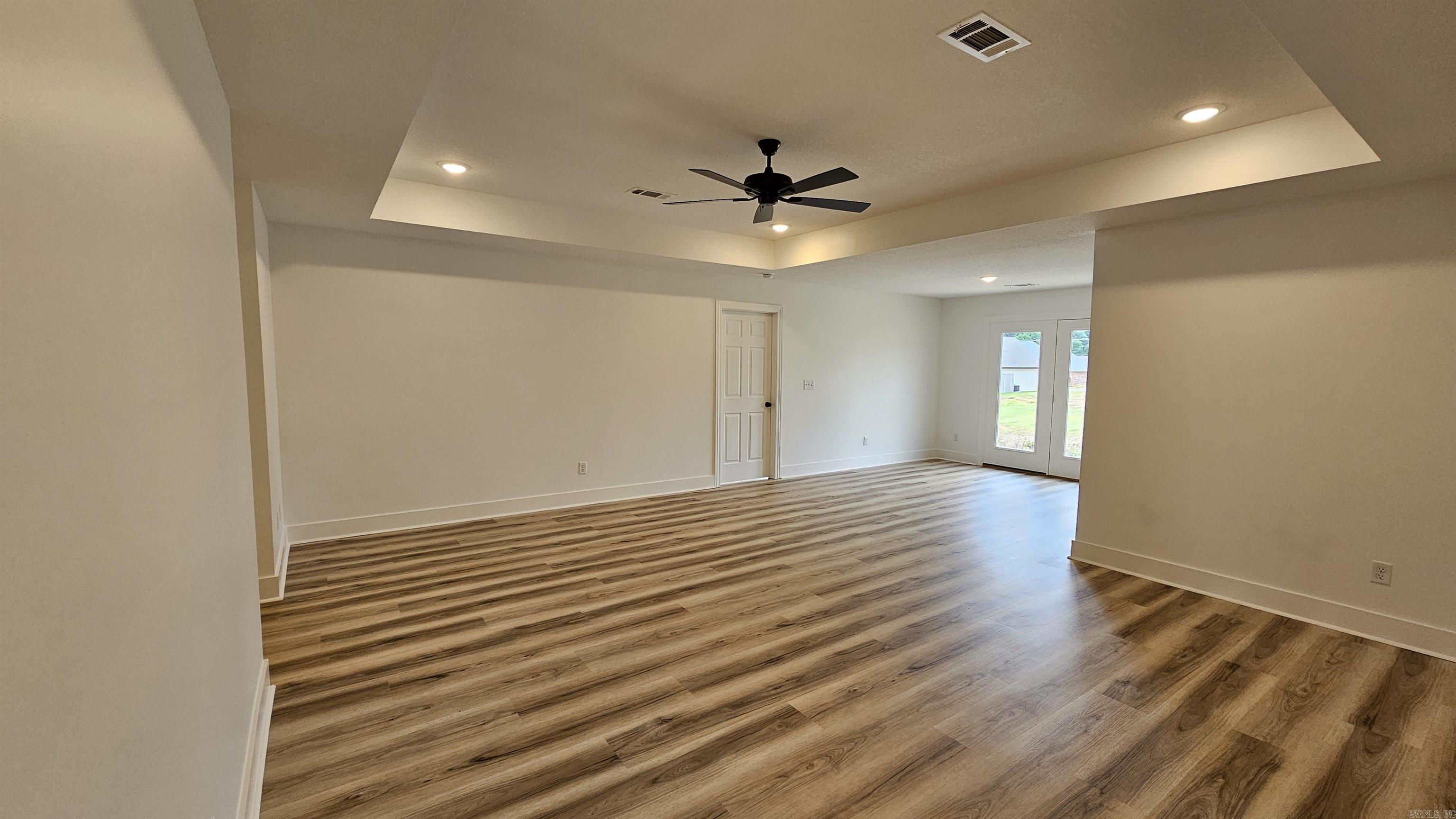 2304 S 19th  Paragould, AR