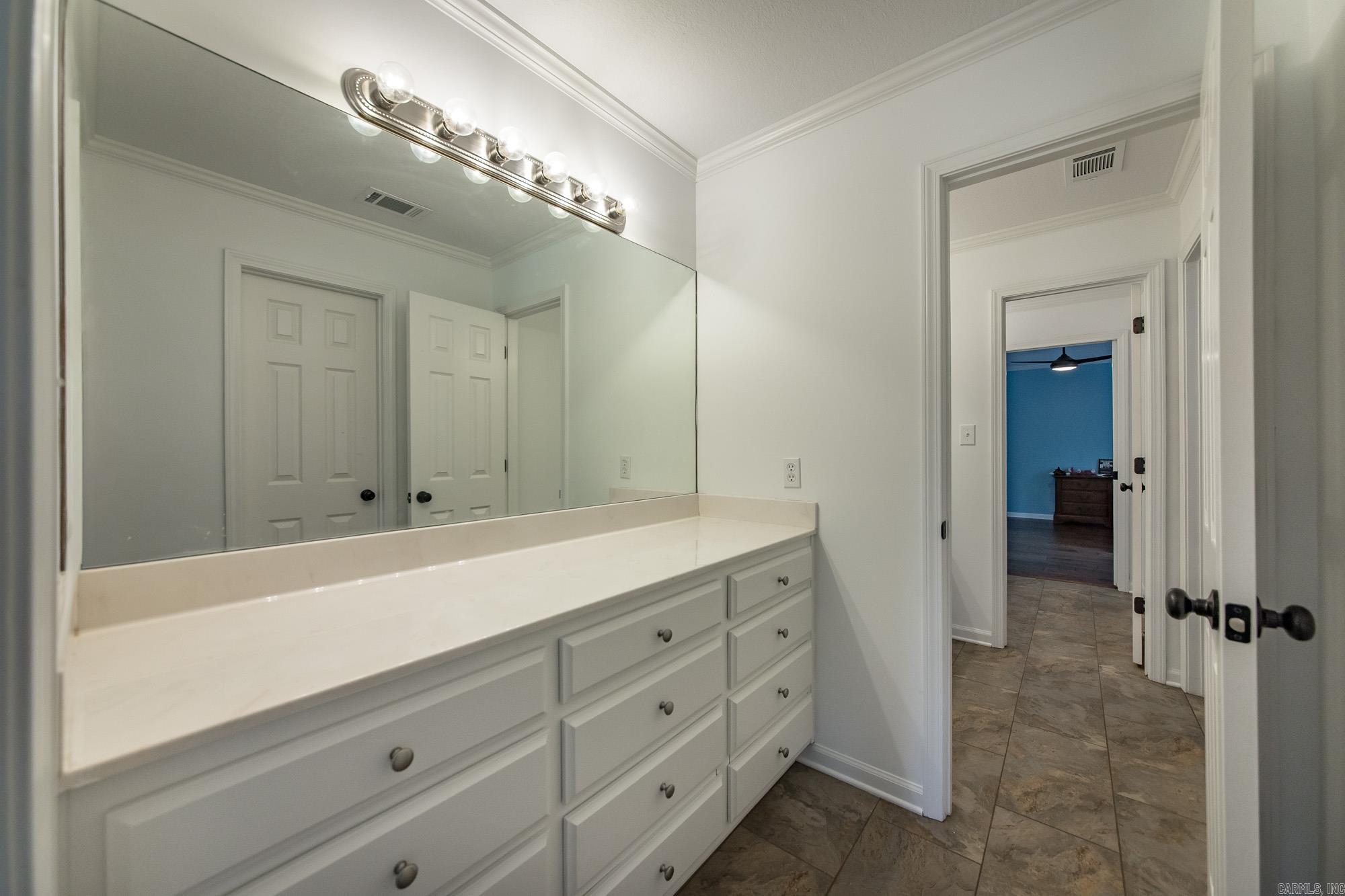 230 Cottage Hill  Searcy, AR