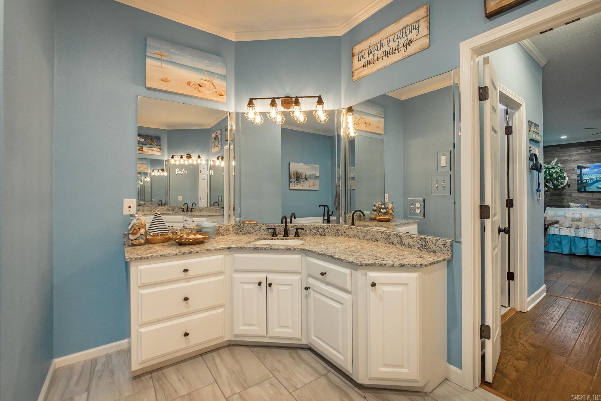 230 Cottage Hill  Searcy, AR