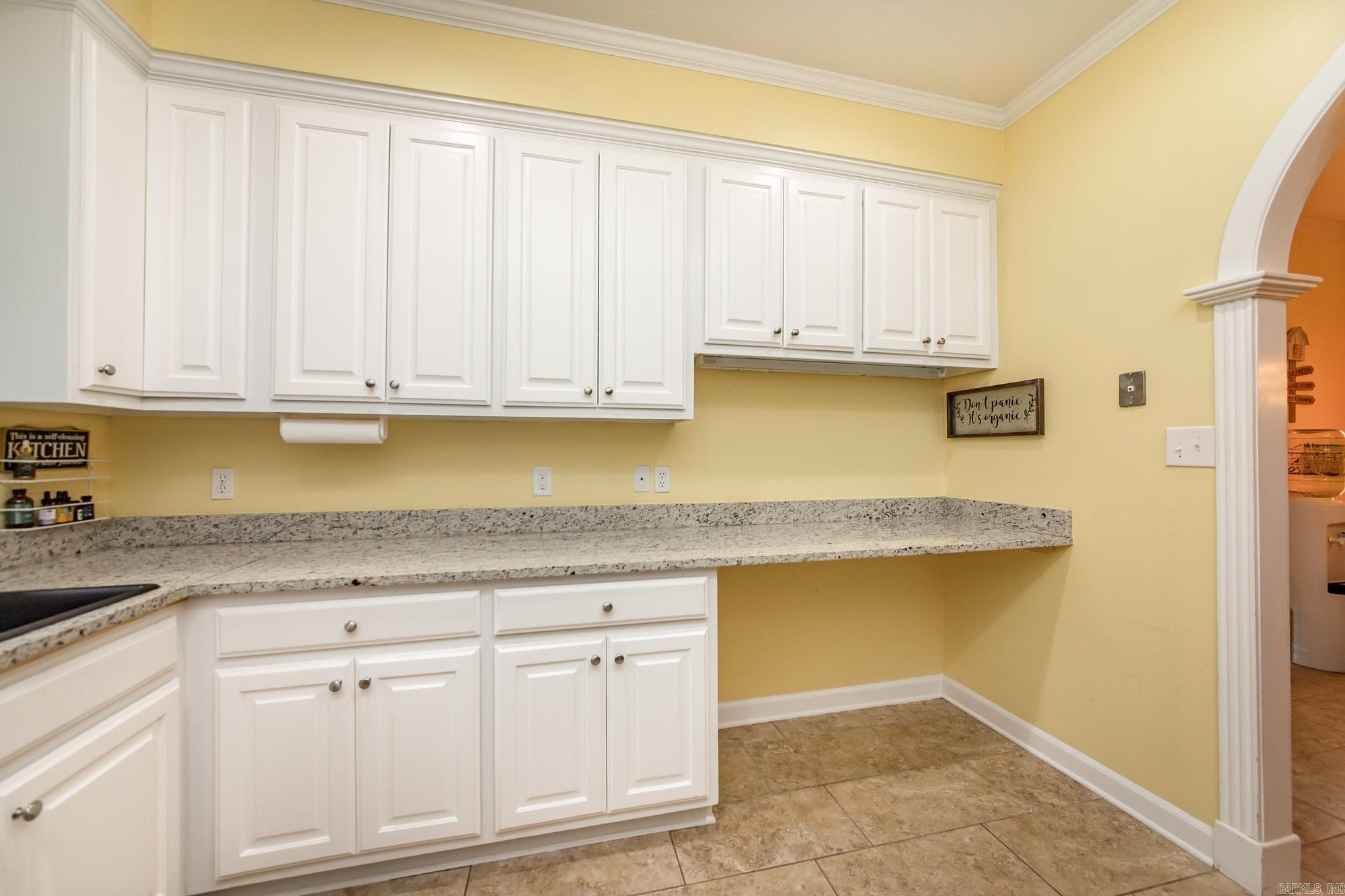 230 Cottage Hill  Searcy, AR