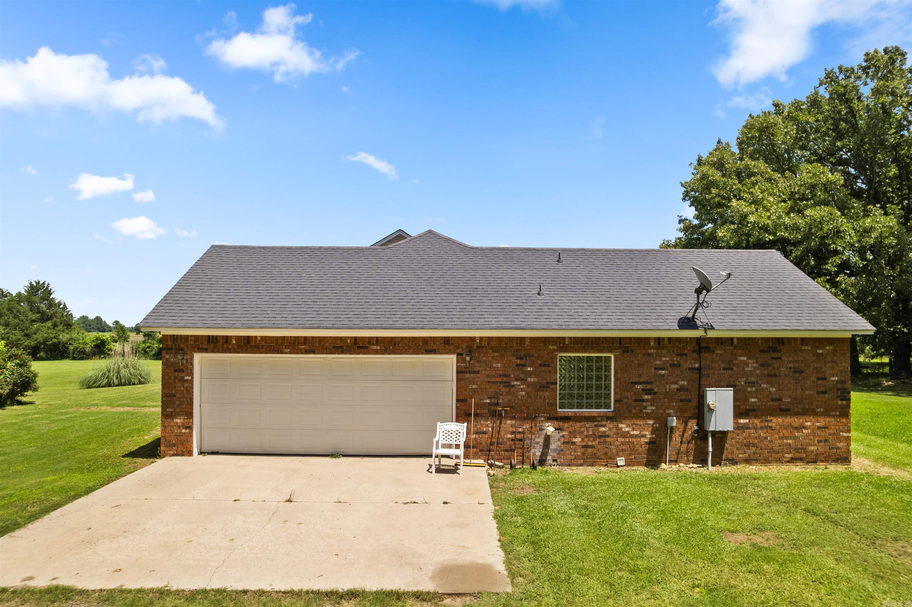 9841 Highway 38 W Des Arc, AR 72040
