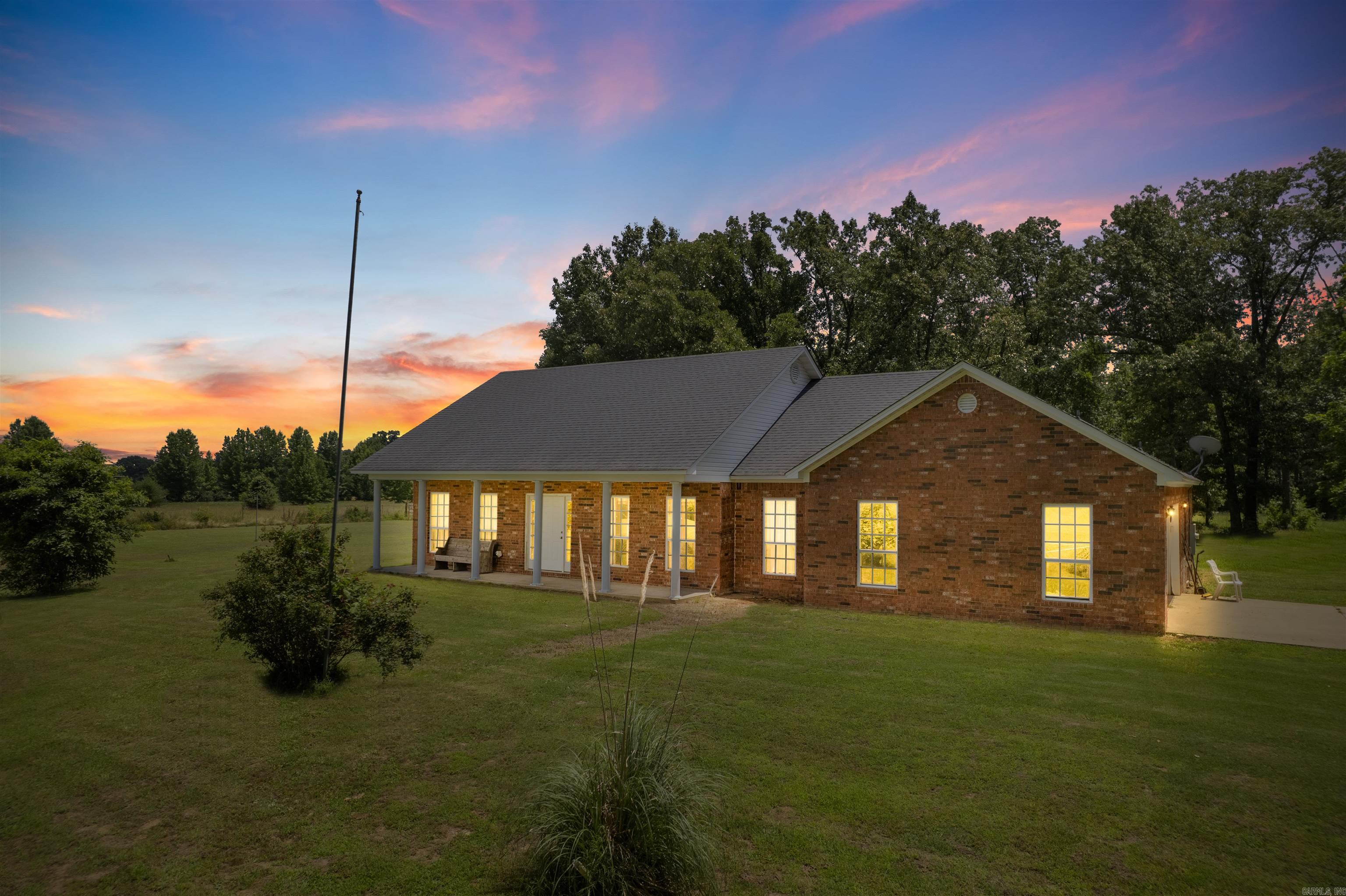 9841 Highway 38 W Des Arc, AR 72040