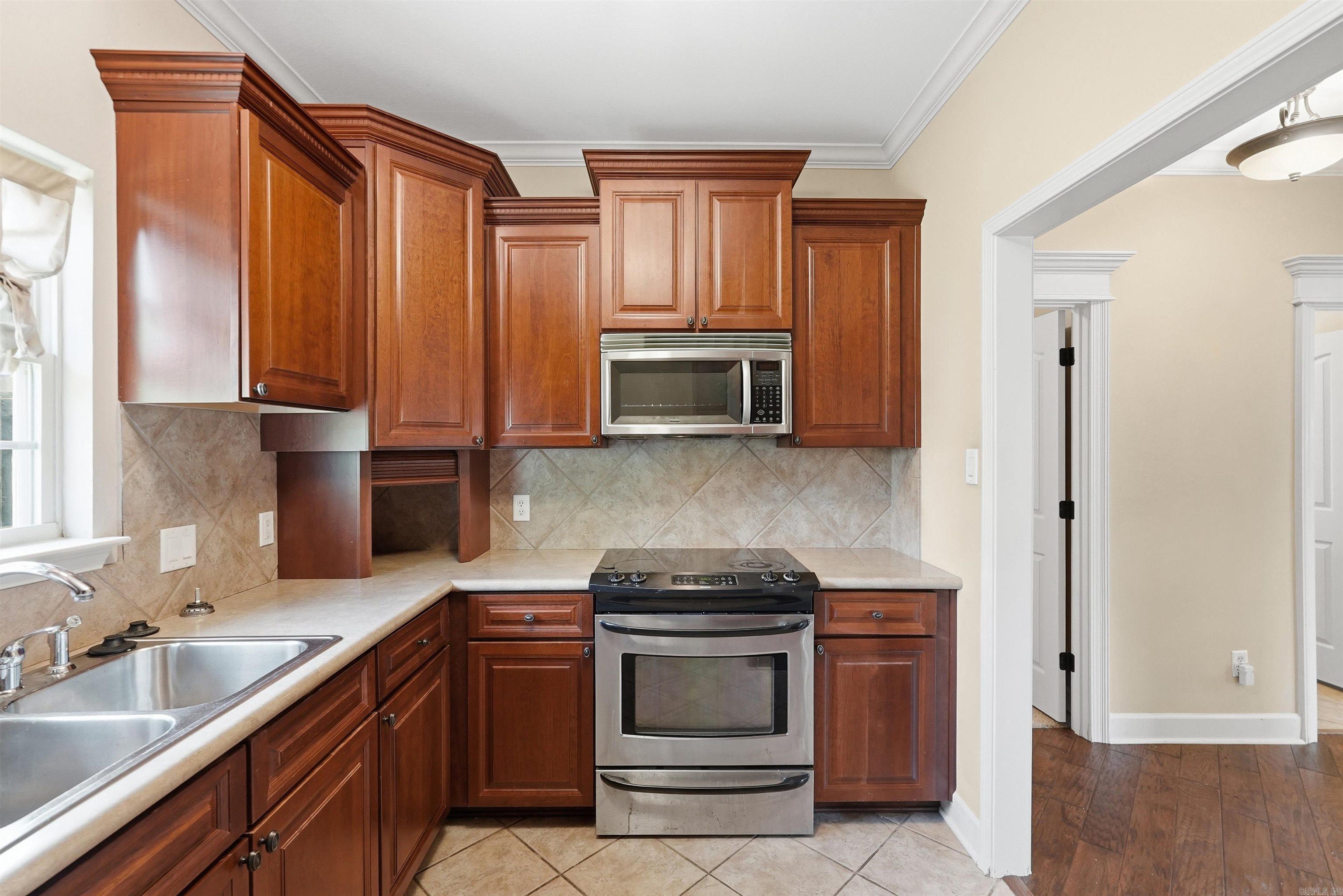 113 Valderrama  Haskell, AR