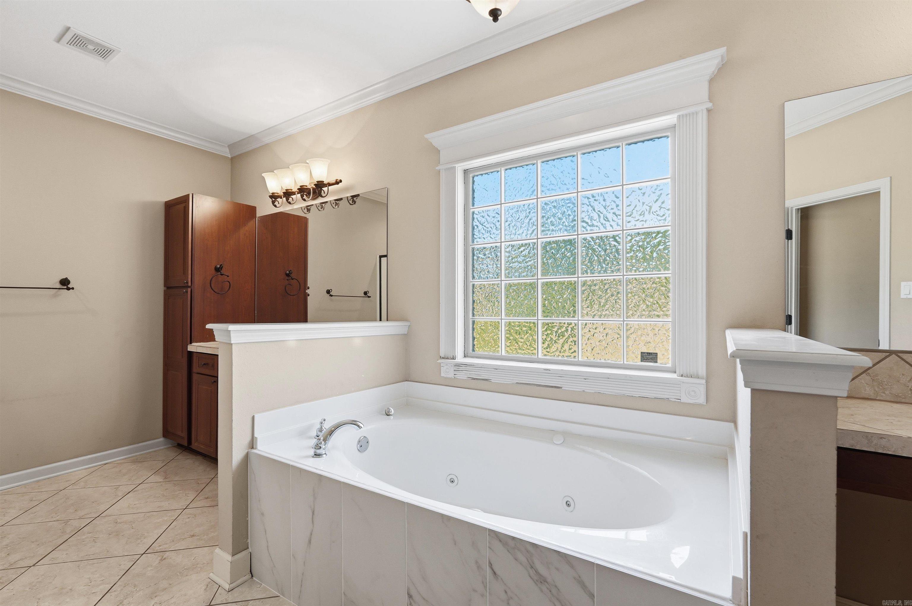 113 Valderrama  Haskell, AR