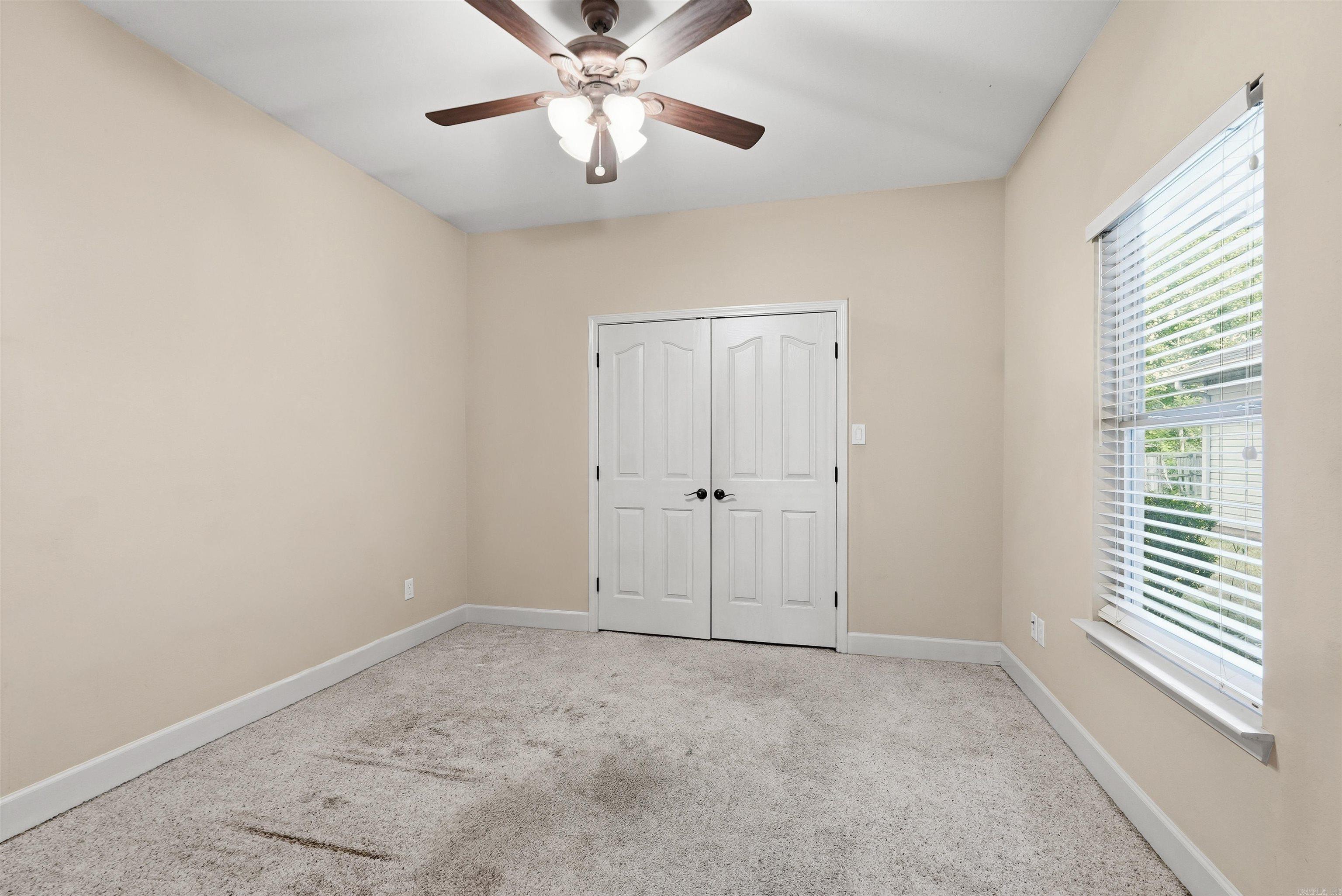 113 Valderrama  Haskell, AR