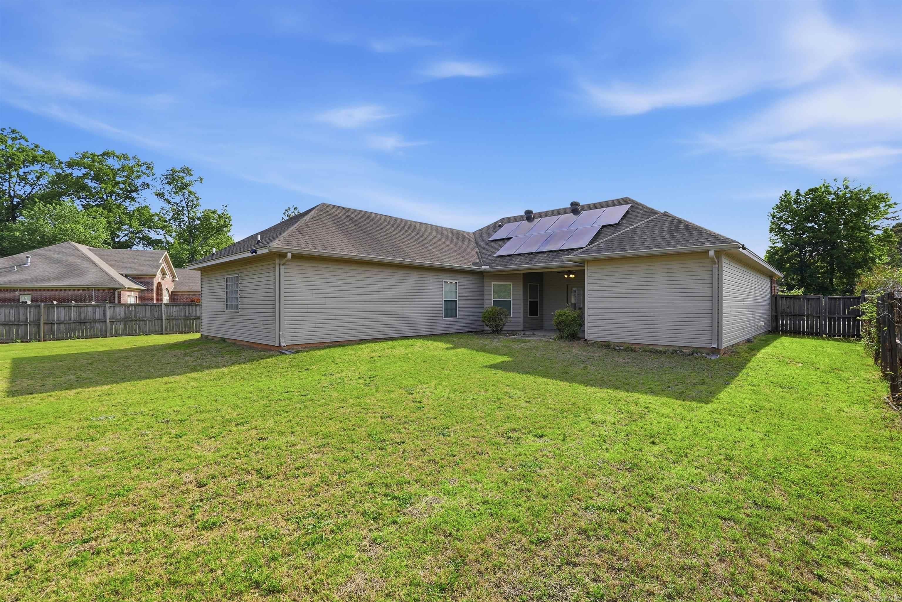 113 Valderrama  Haskell, AR