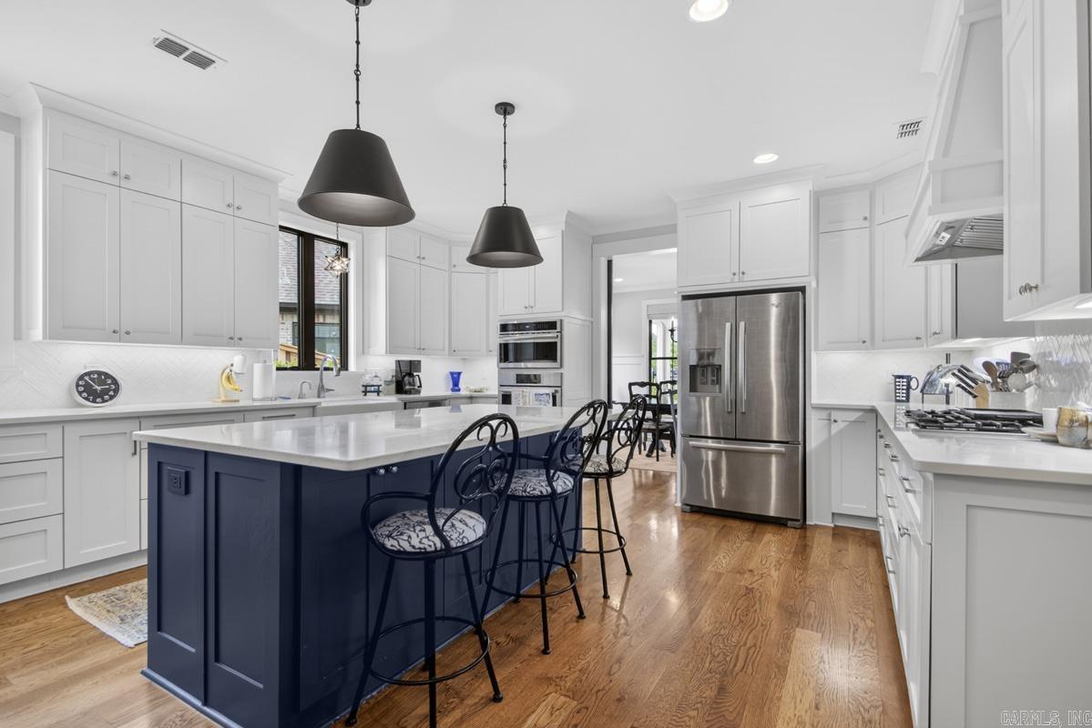 17 Tupelo  Little Rock, AR