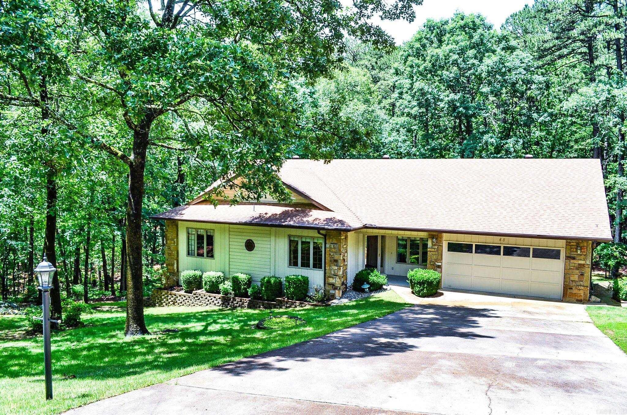 48 Almeria  Hot Springs Village, AR
