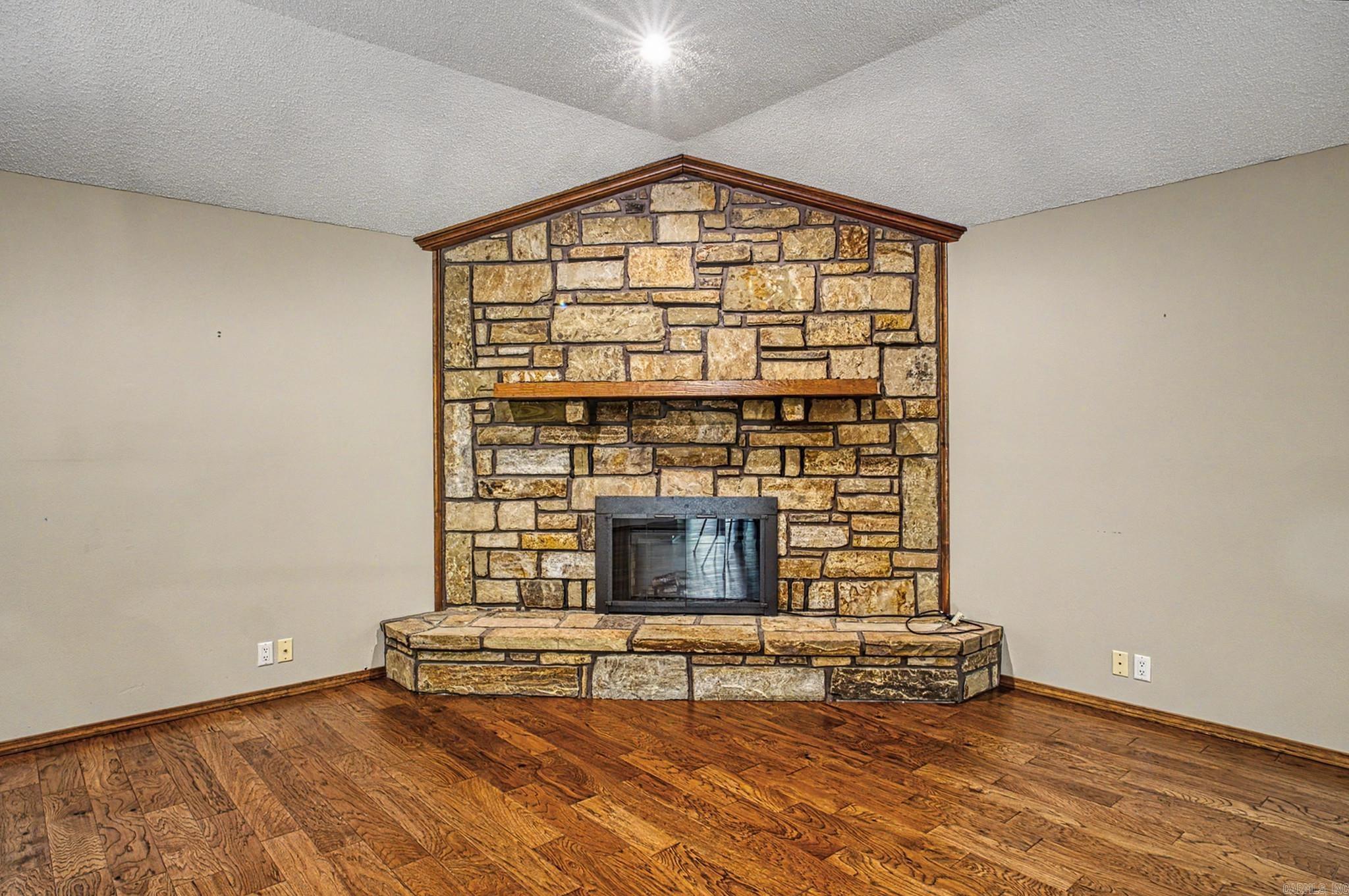 48 Almeria  Hot Springs Village, AR