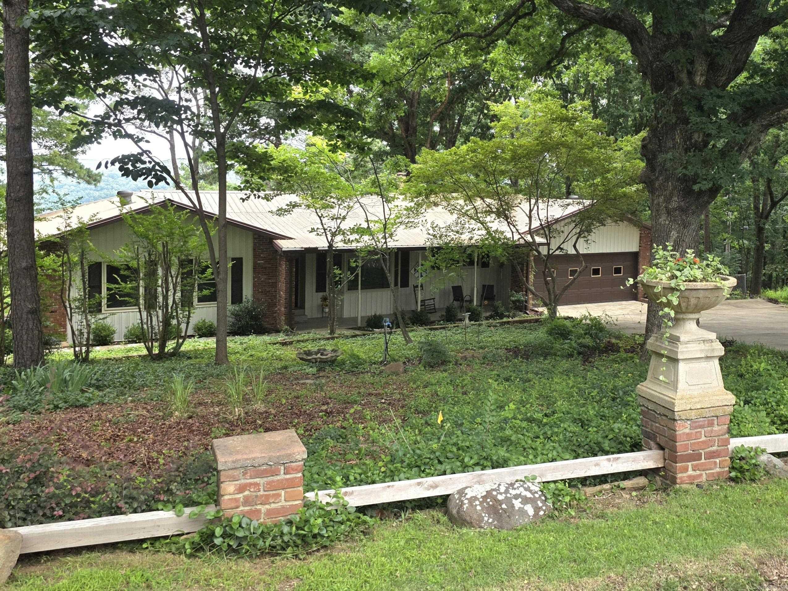 284 Ridgecrest Road