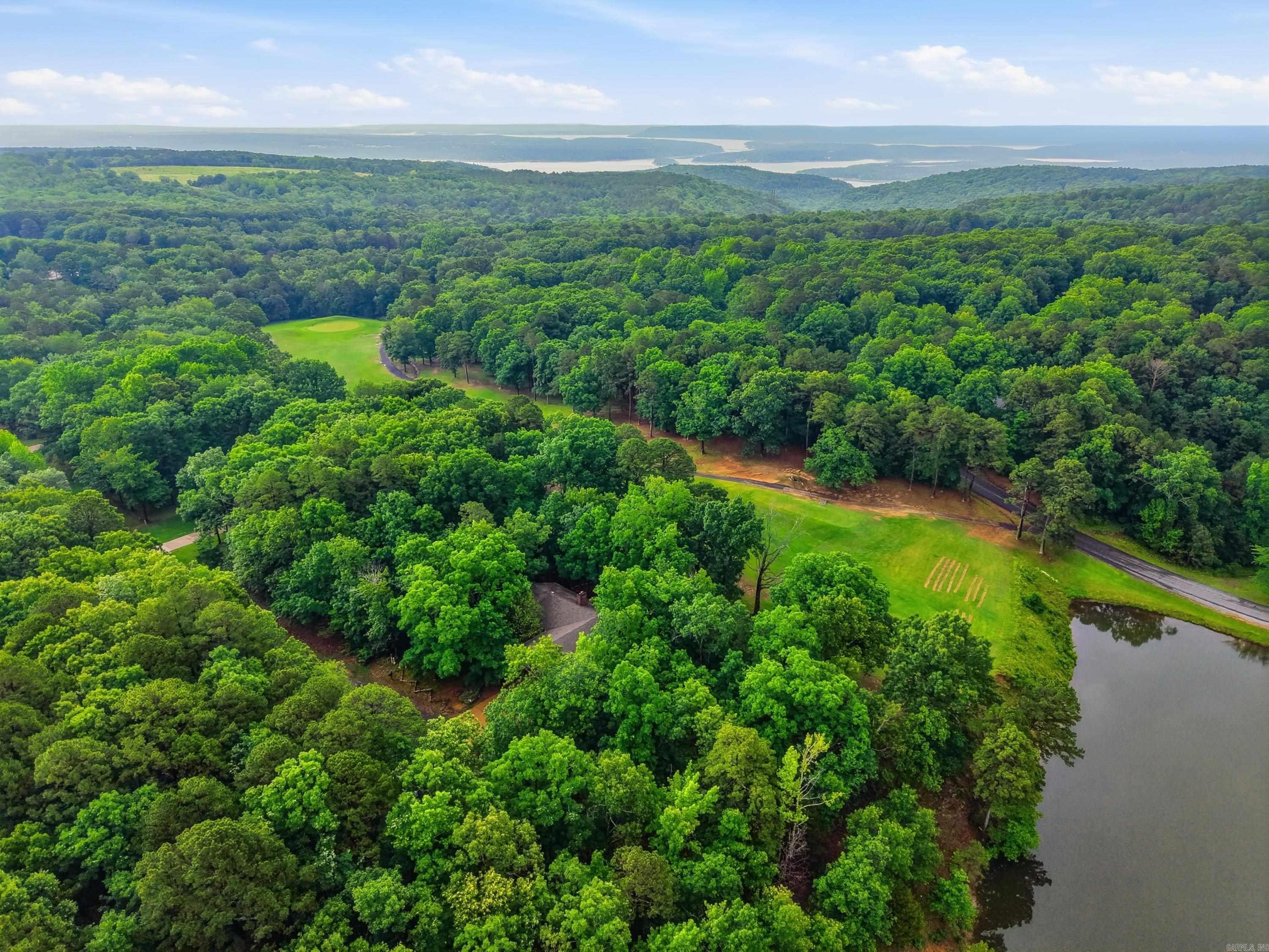 201 E Blue Ridge  Fairfield Bay, AR