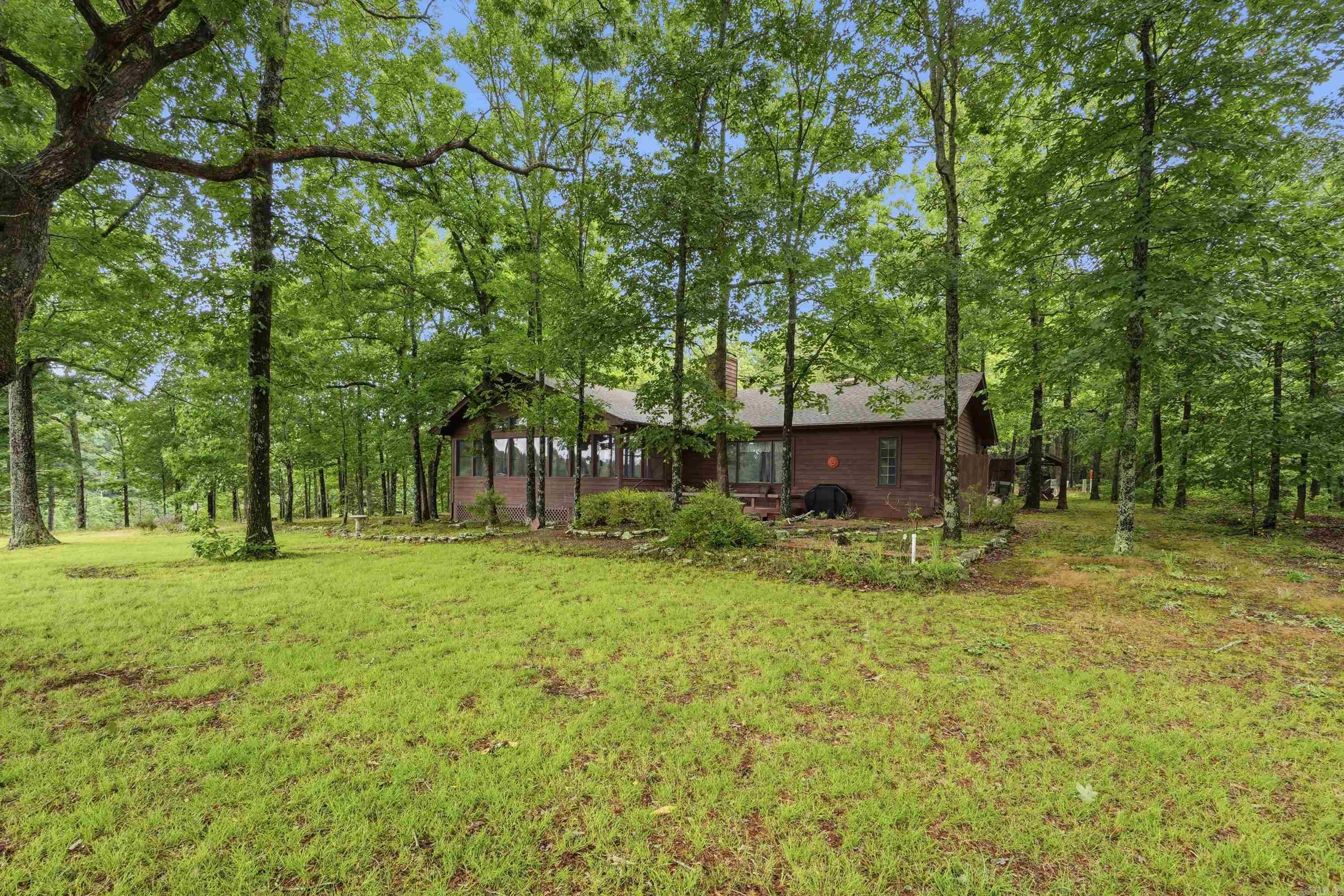 201 E Blue Ridge  Fairfield Bay, AR