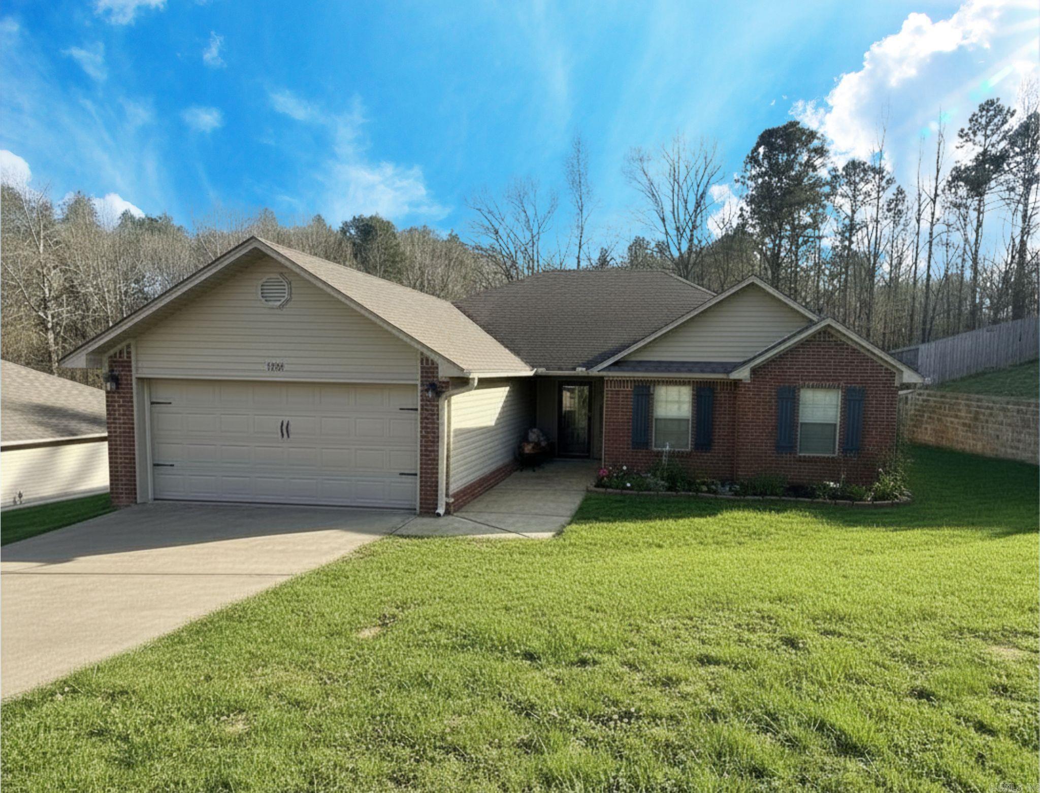 5768 John Hancock  Benton, AR