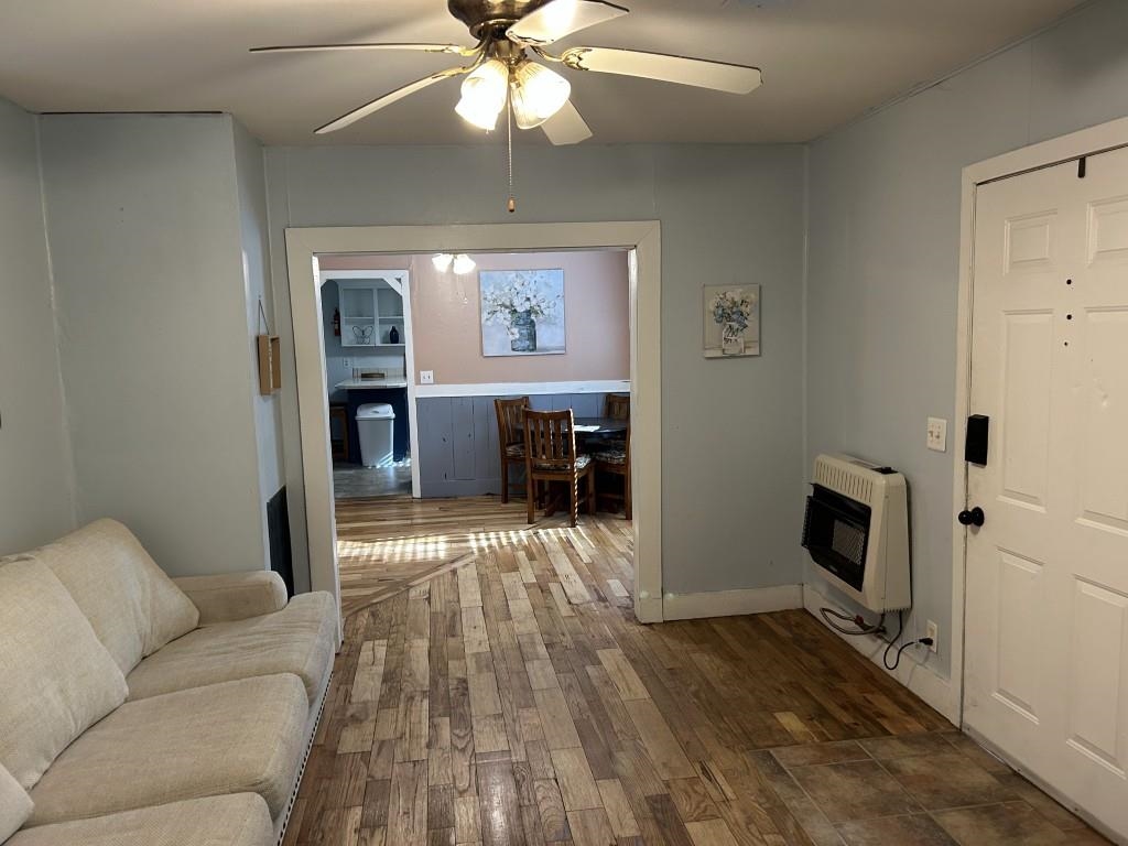 303 N Bayou  Mountain View, AR