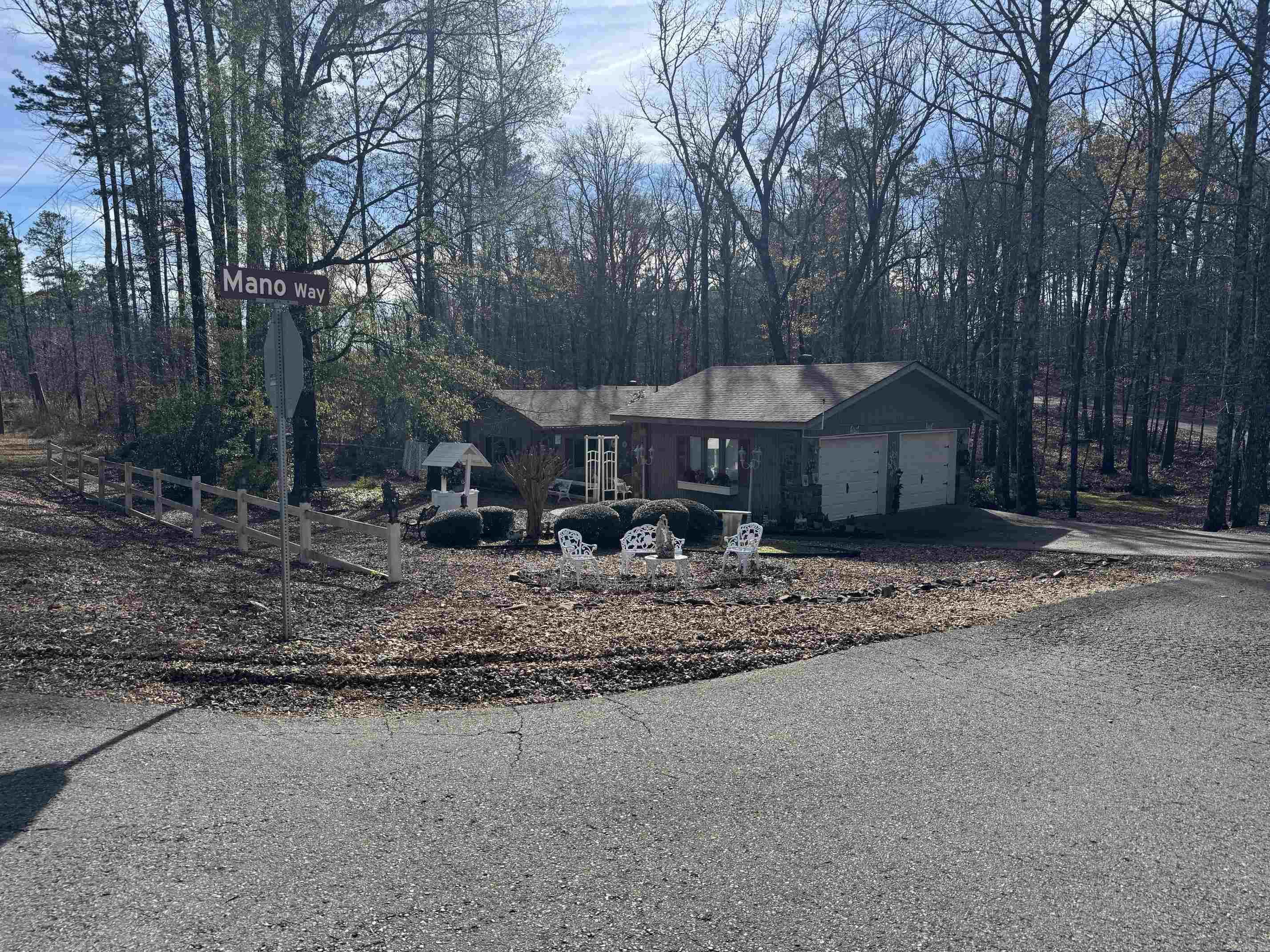 1 MANO WAY  Hot Springs Village, AR