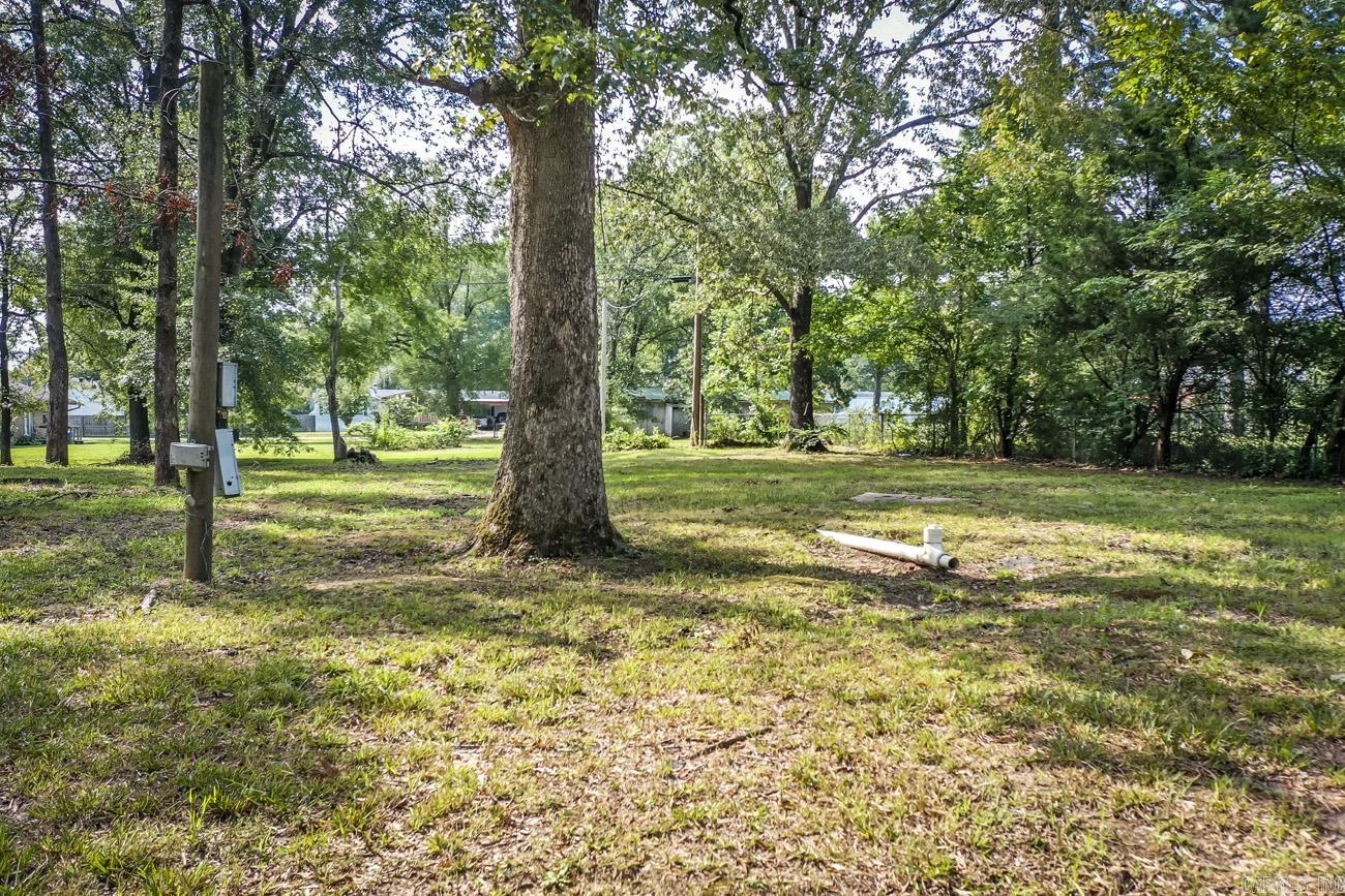 2506 W Robinhood  Bryant, AR