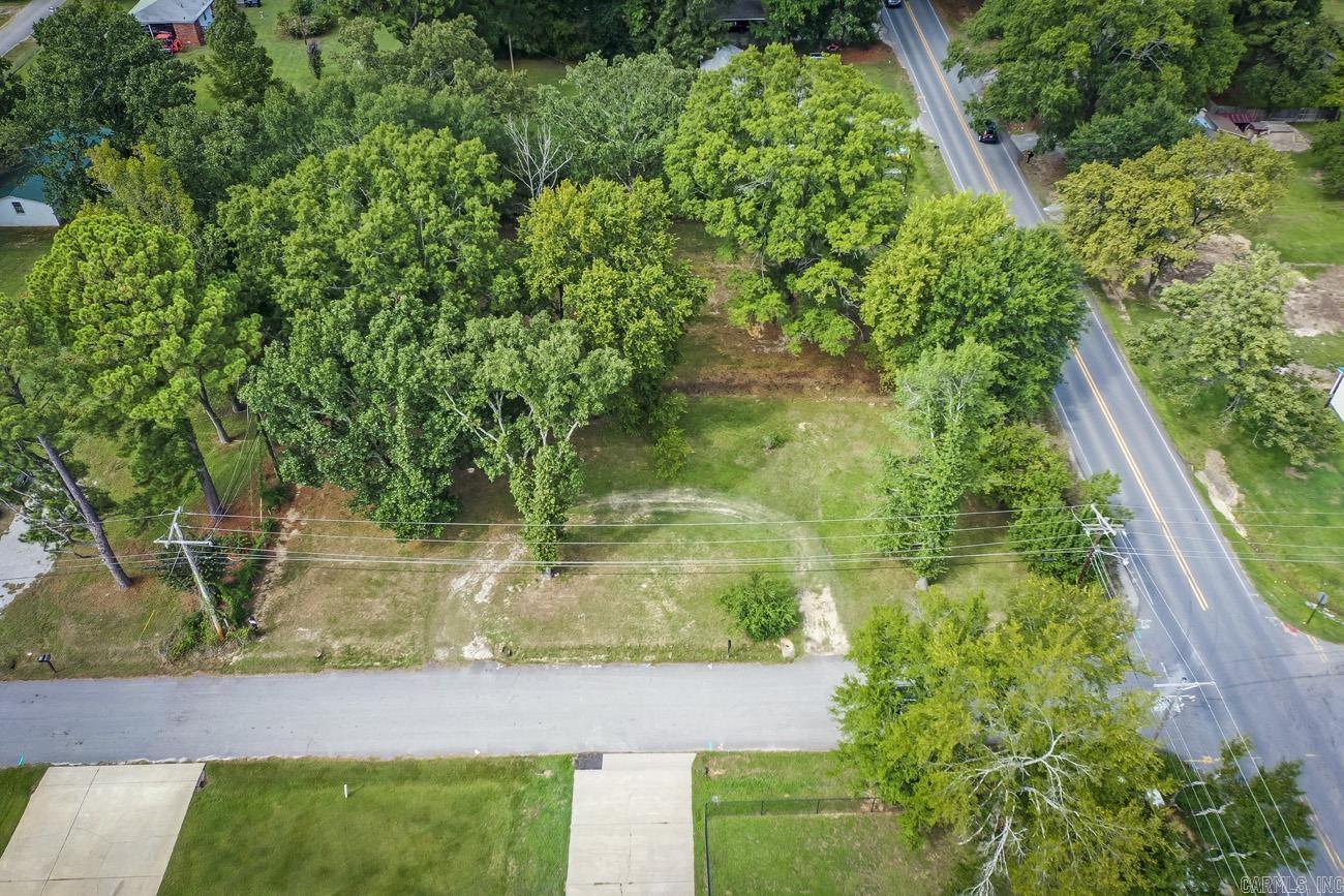2506 W Robinhood  Bryant, AR