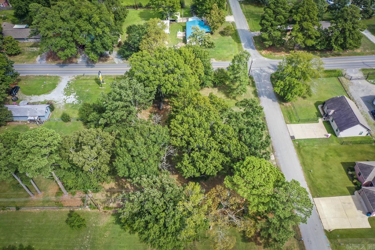 2506 W Robinhood  Bryant, AR