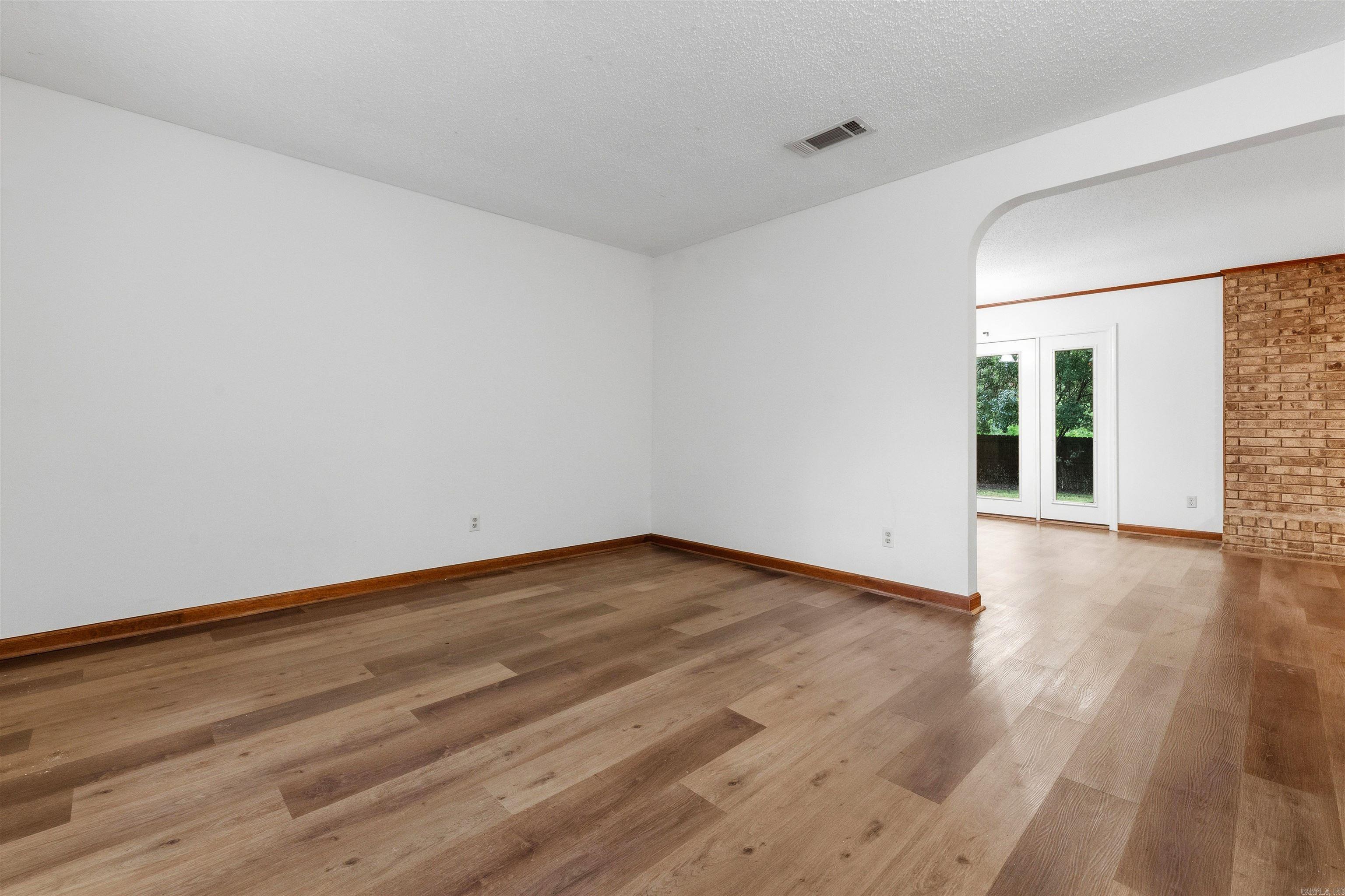 8628 Woodridge  Sherwood, AR