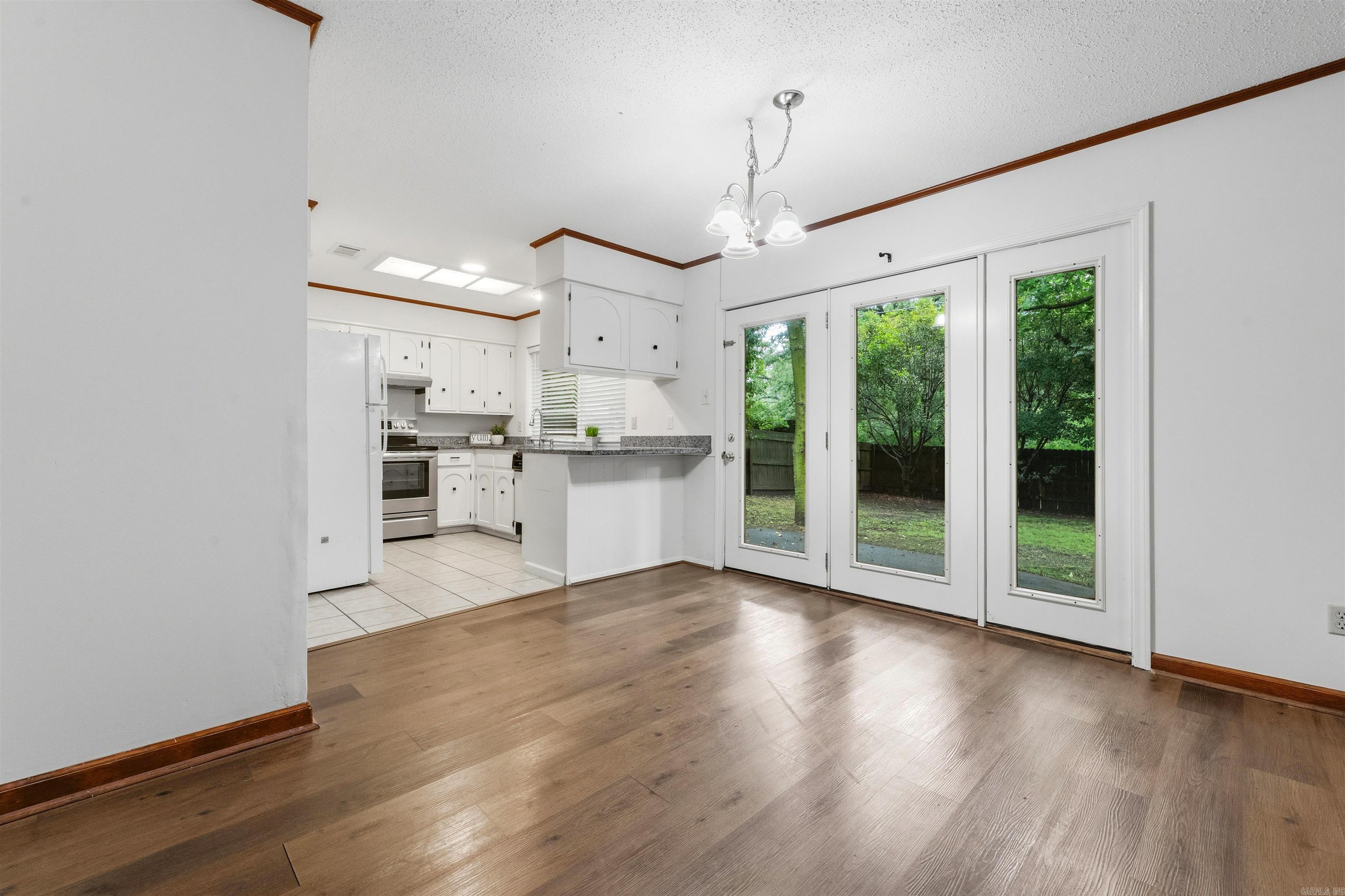 8628 Woodridge  Sherwood, AR