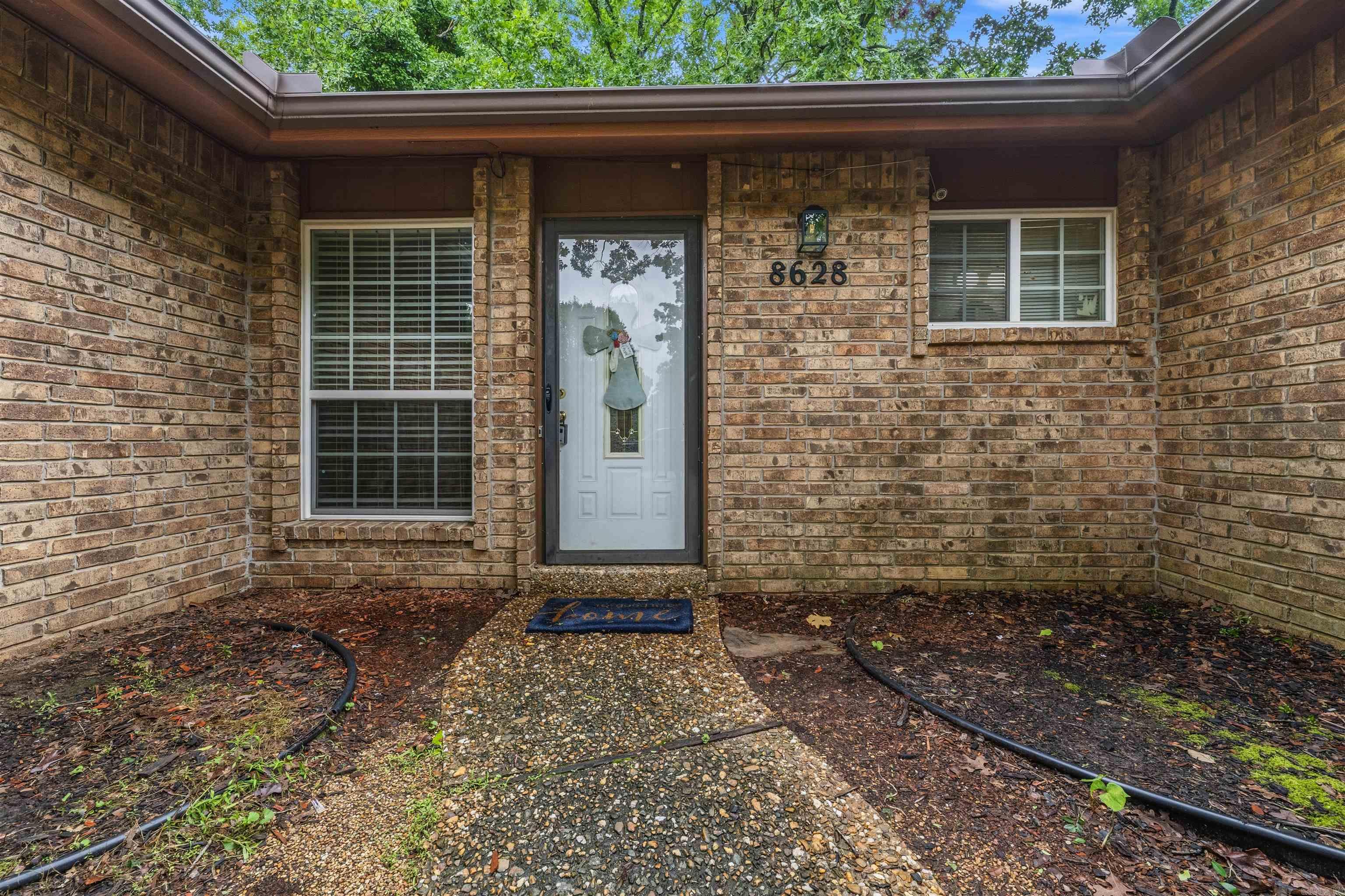 8628 Woodridge  Sherwood, AR